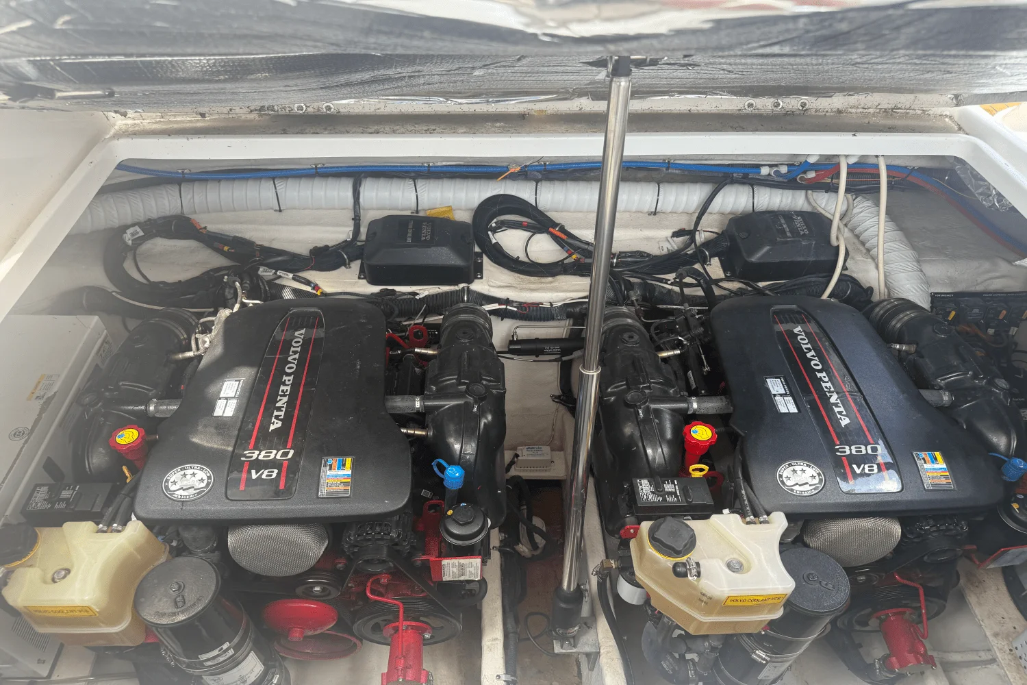 2015 Rinker 360 EXPRESS Image Thumbnail #62