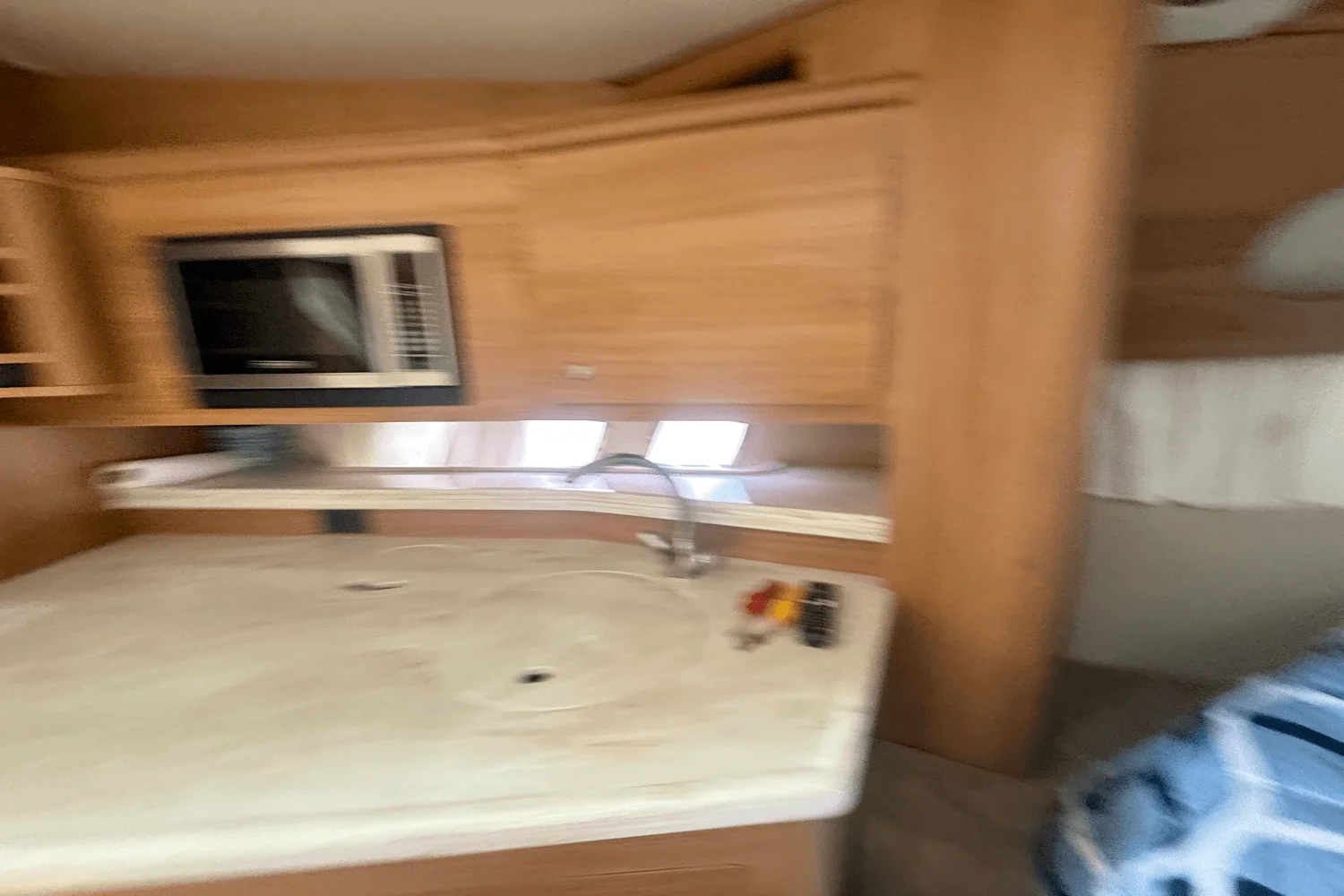 2015 Rinker 360 EXPRESS Image Thumbnail #17