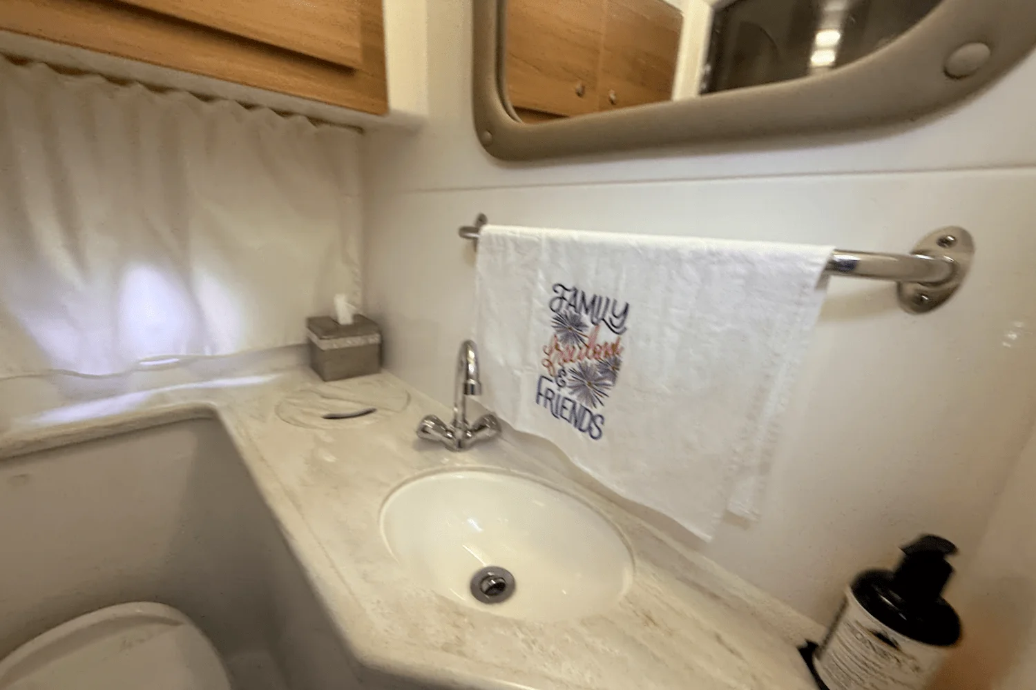 2015 Rinker 360 EXPRESS Image Thumbnail #24