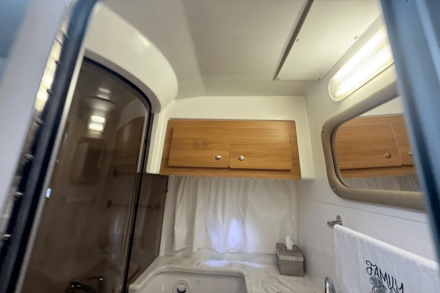 2015 Rinker 360 EXPRESS Image Thumbnail #22