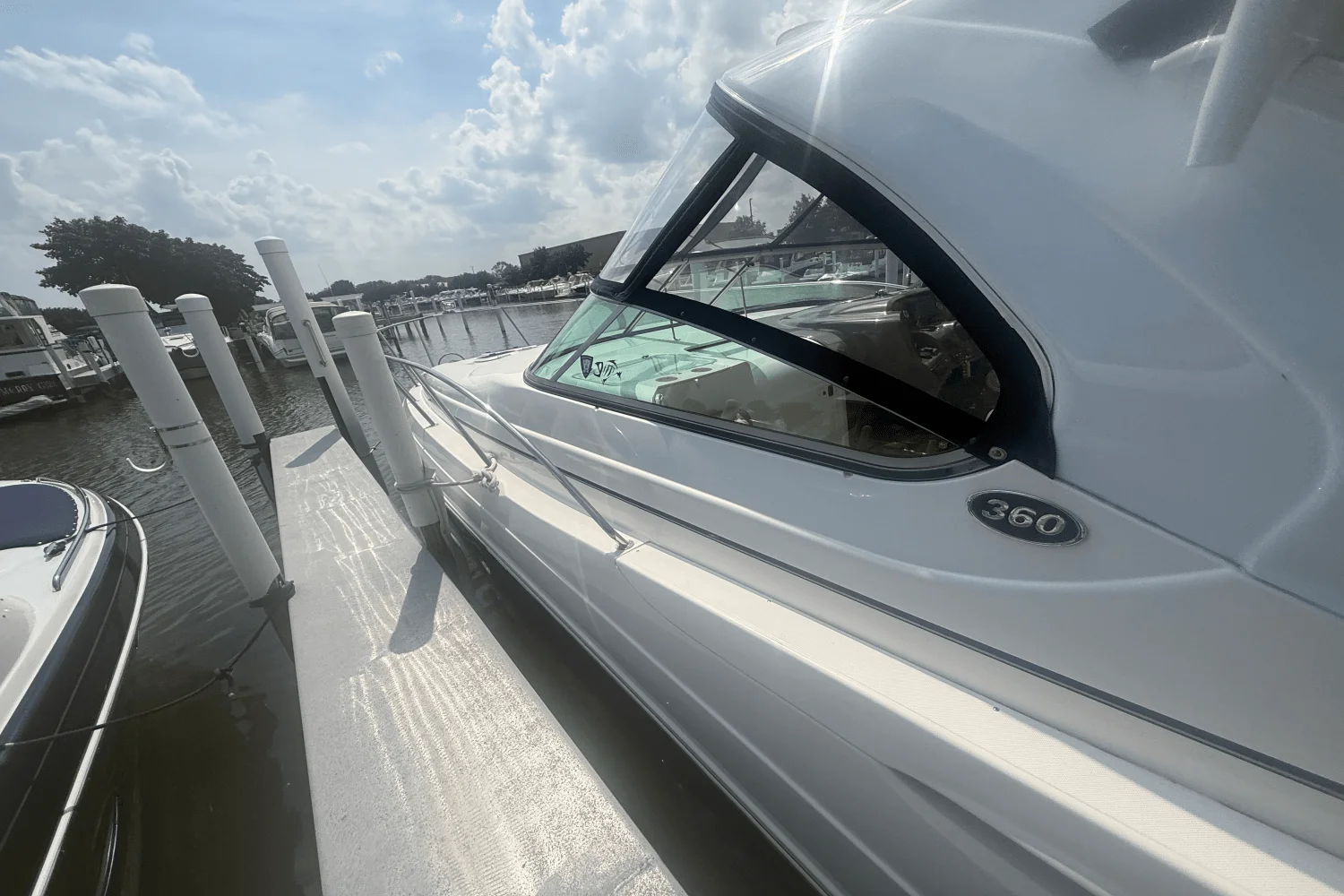 2015 Rinker 360 EXPRESS Image Thumbnail #80