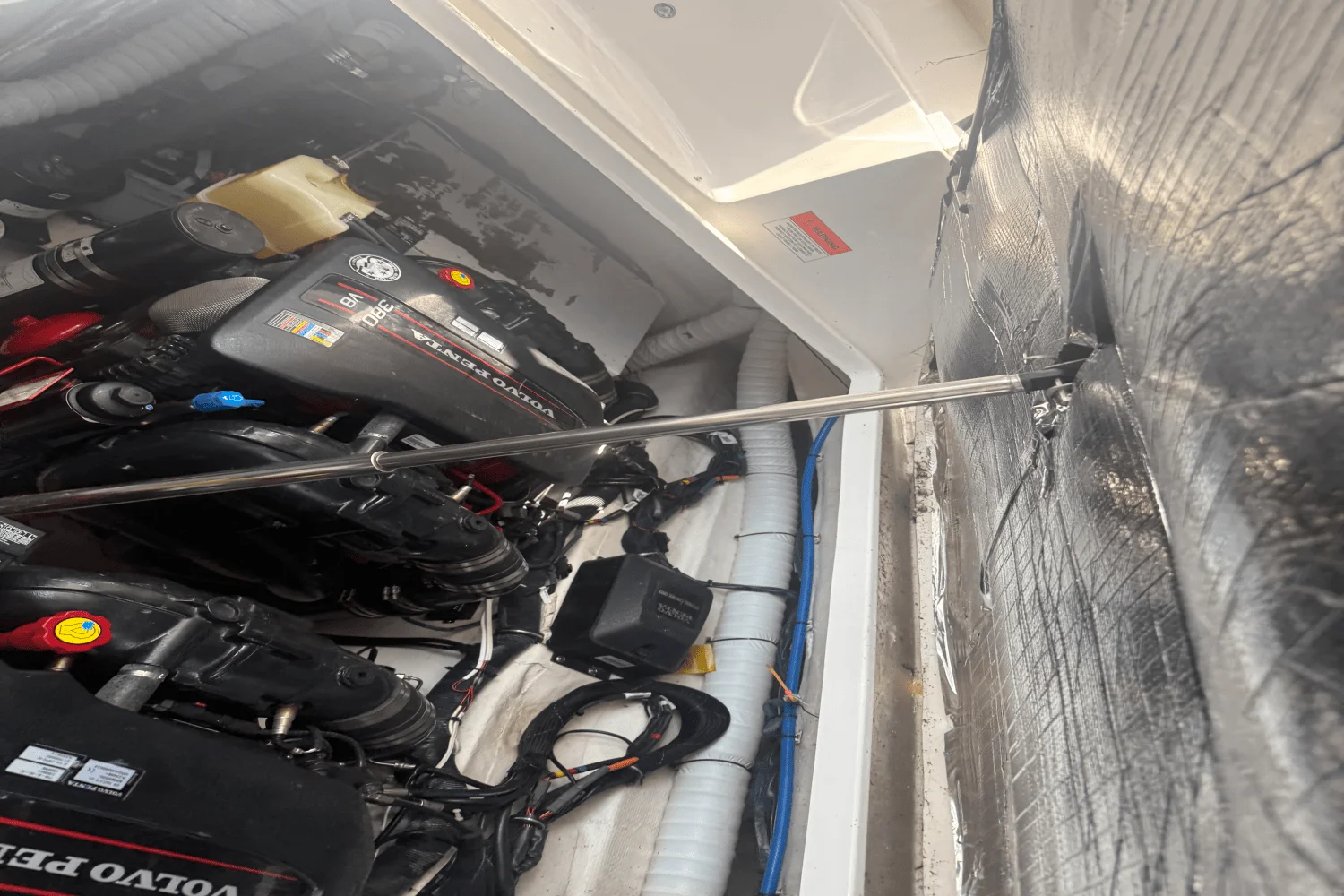 2015 Rinker 360 EXPRESS Image Thumbnail #58