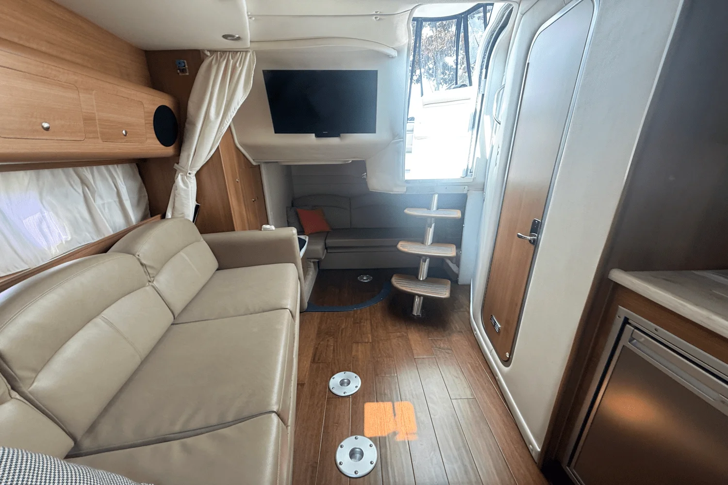 2015 Rinker 360 EXPRESS Image Thumbnail #26