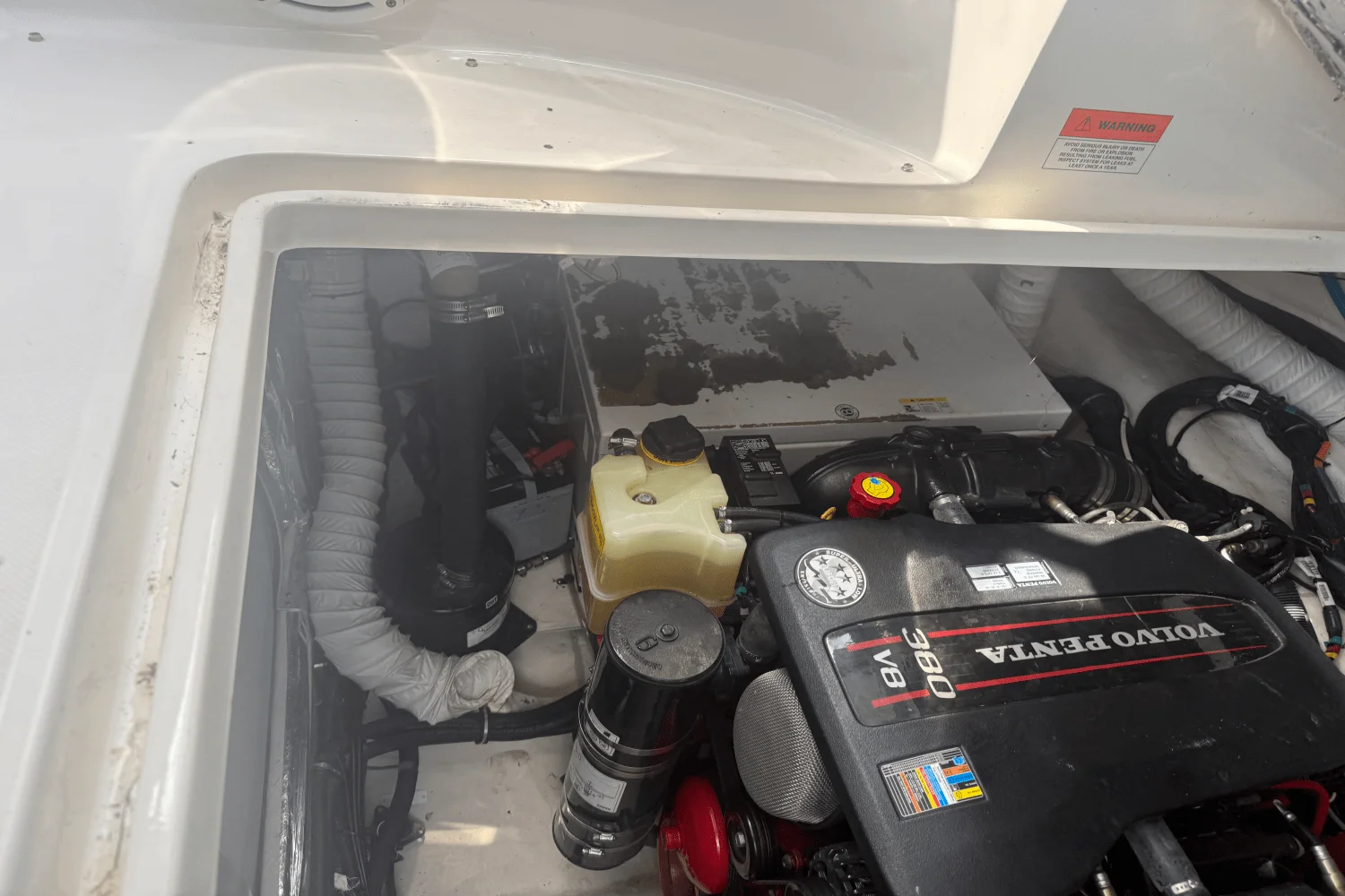 2015 Rinker 360 EXPRESS Image Thumbnail #61