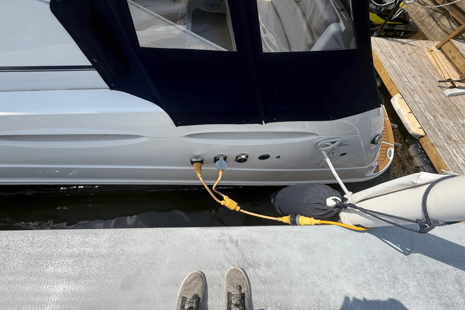 2015 Rinker 360 EXPRESS Image Thumbnail #9