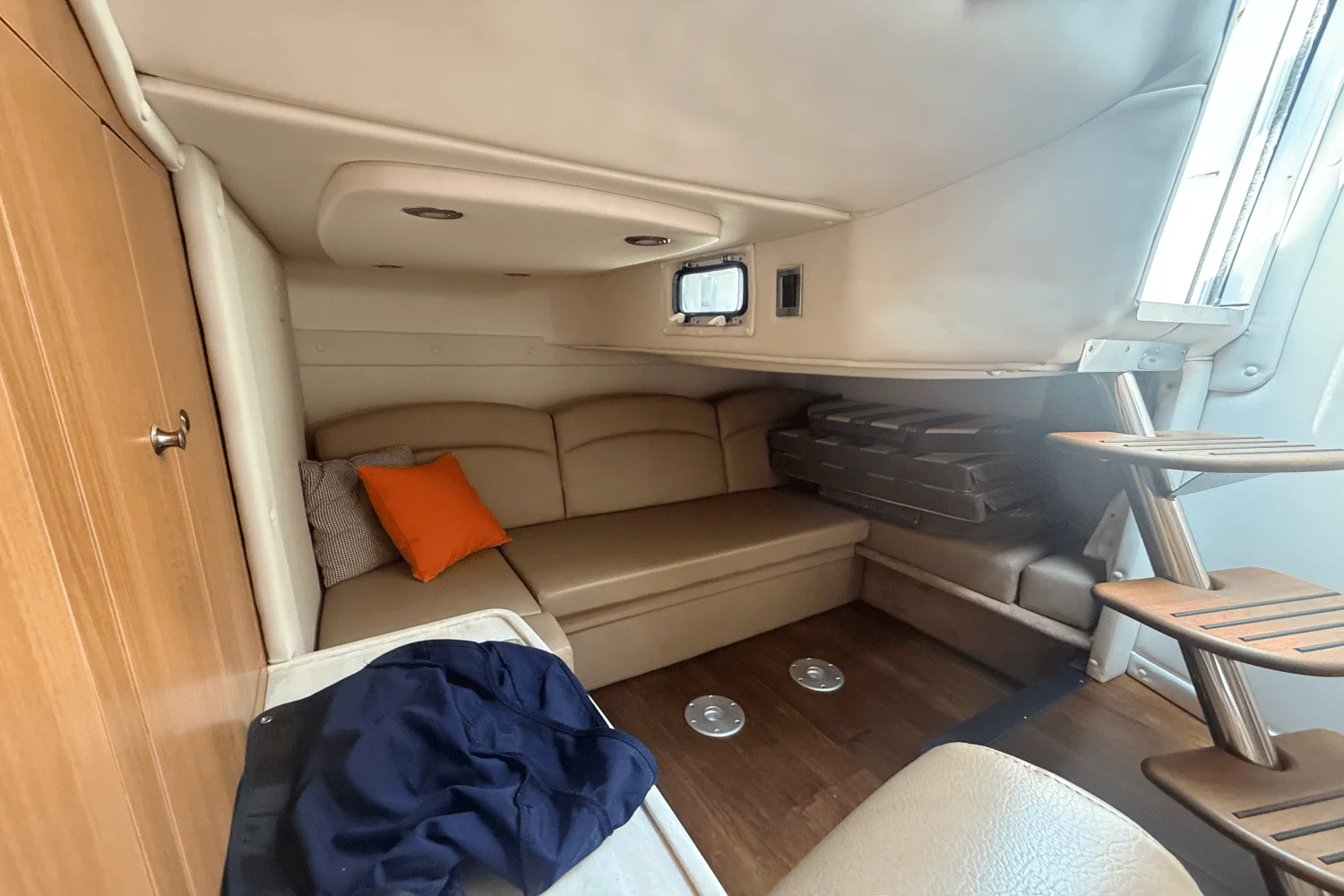 2015 Rinker 360 EXPRESS Image Thumbnail #30