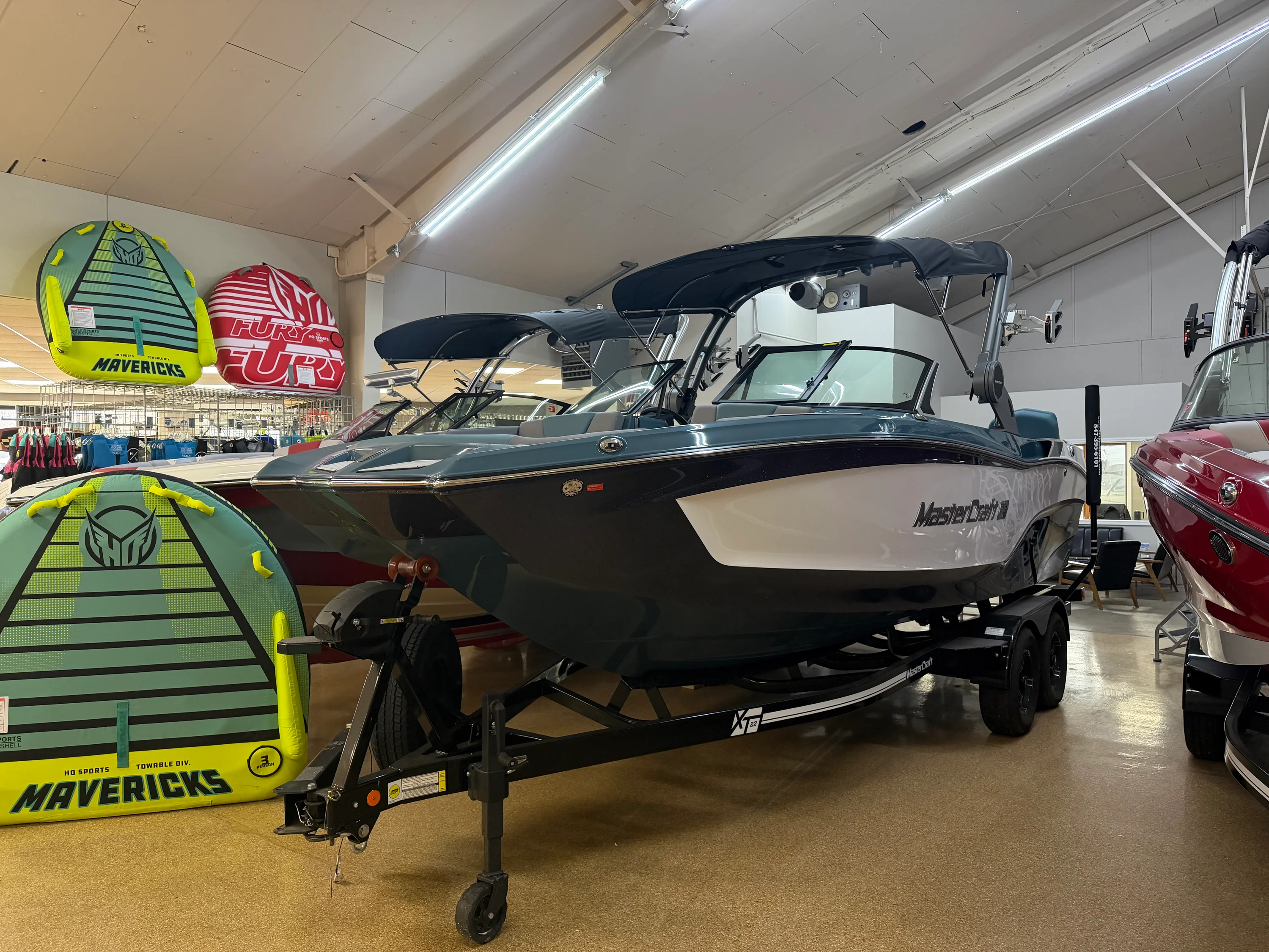 2026 Mastercraft XT22