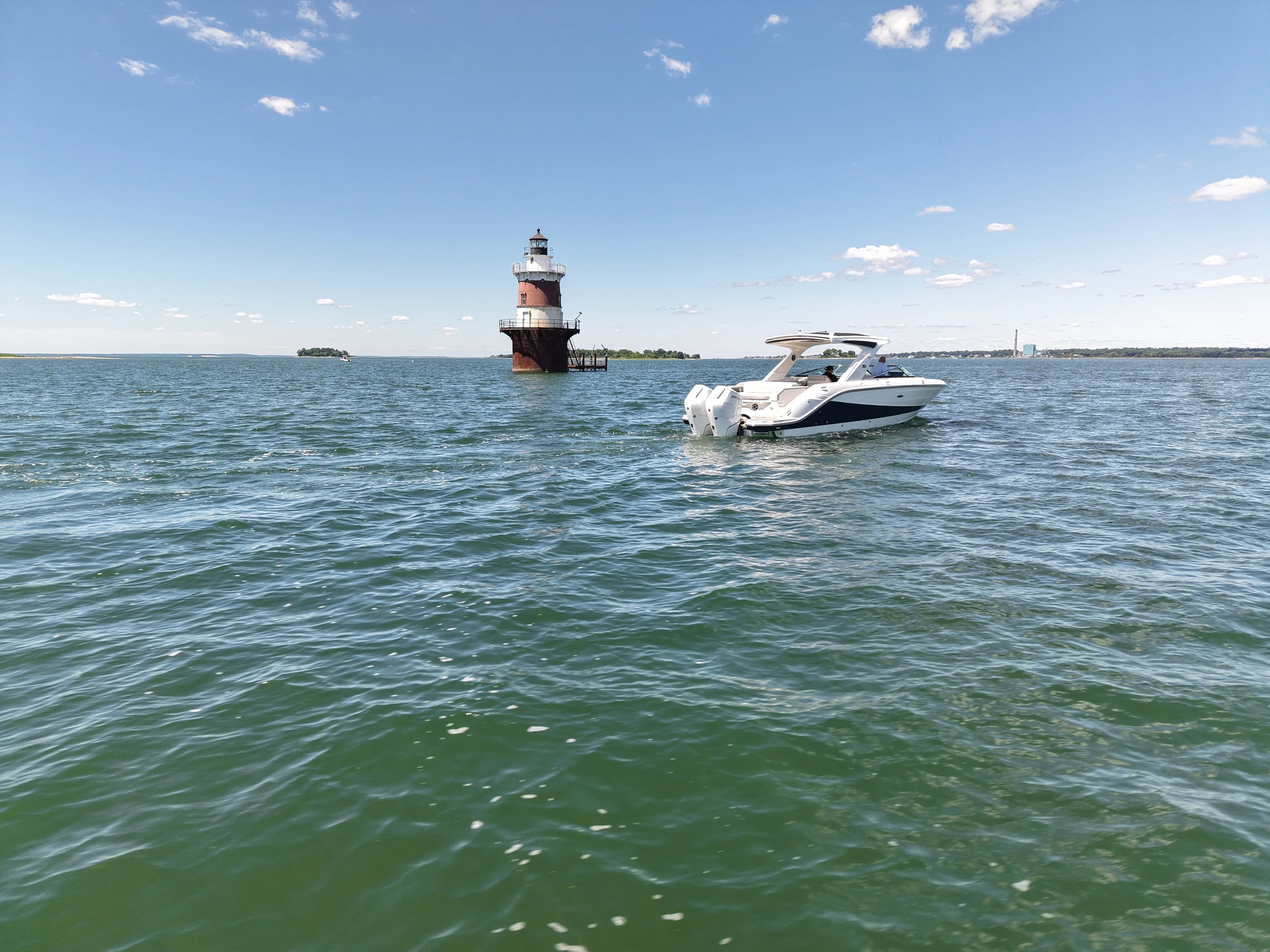 2026 Sea Ray SLX 310 Outboard Image Thumbnail #15