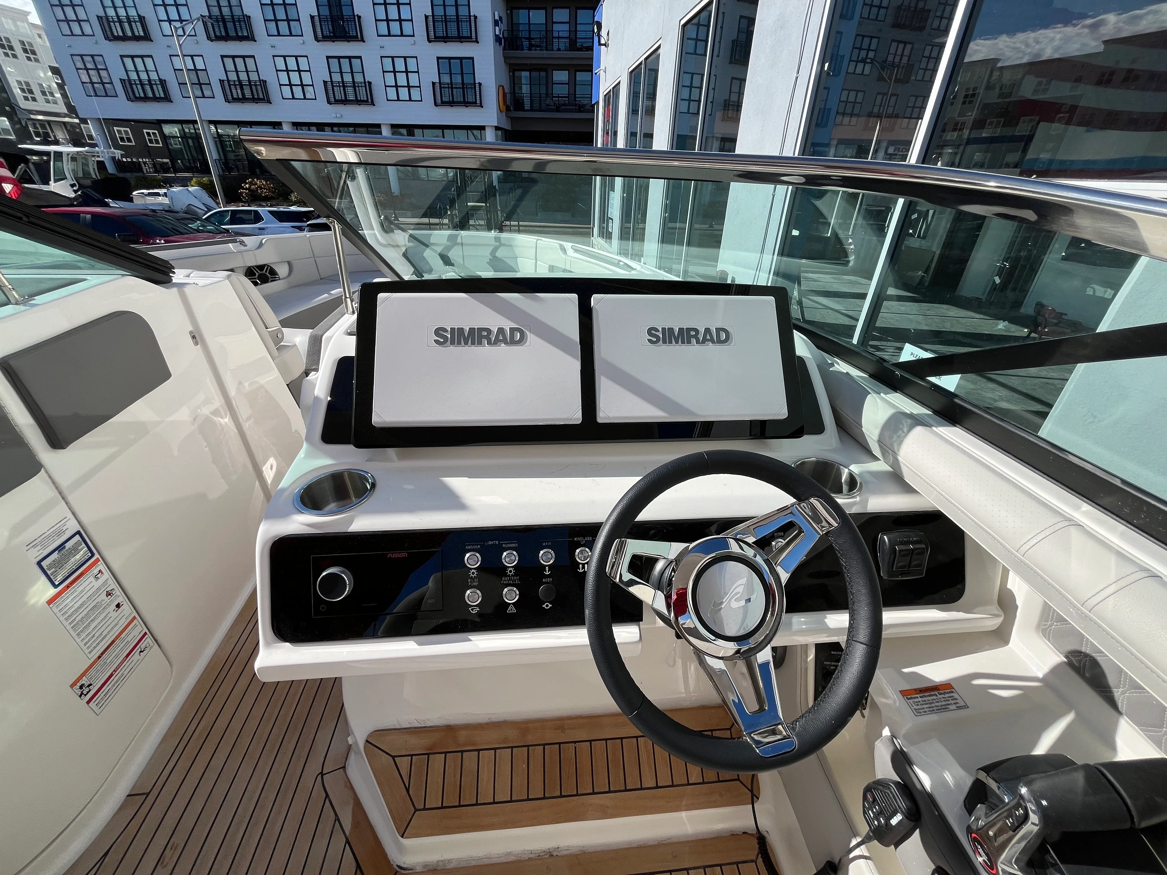 2026 Sea Ray SLX 310 Outboard Image Thumbnail #28