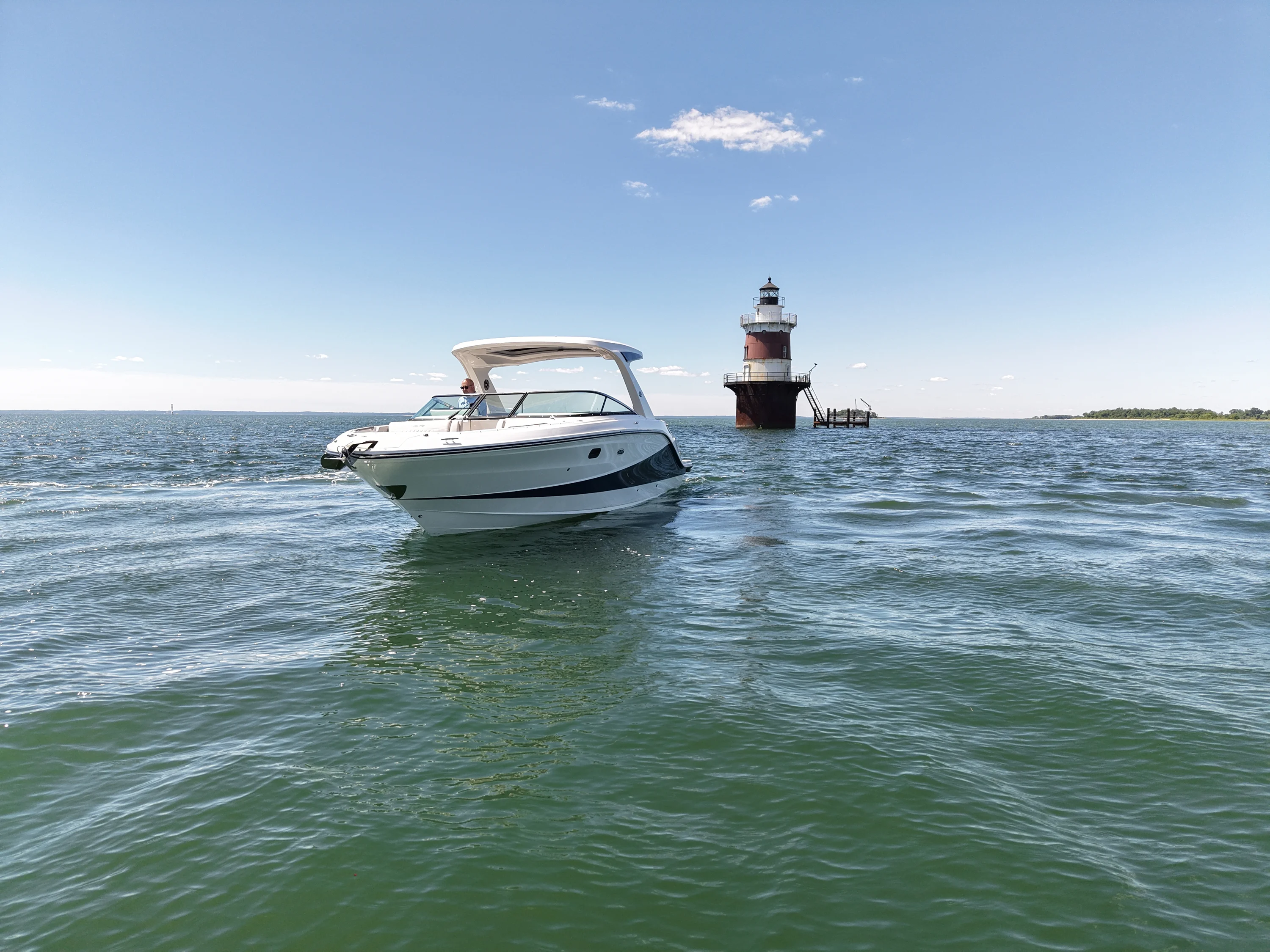 2026 Sea Ray SLX 310 Outboard Image Thumbnail #7