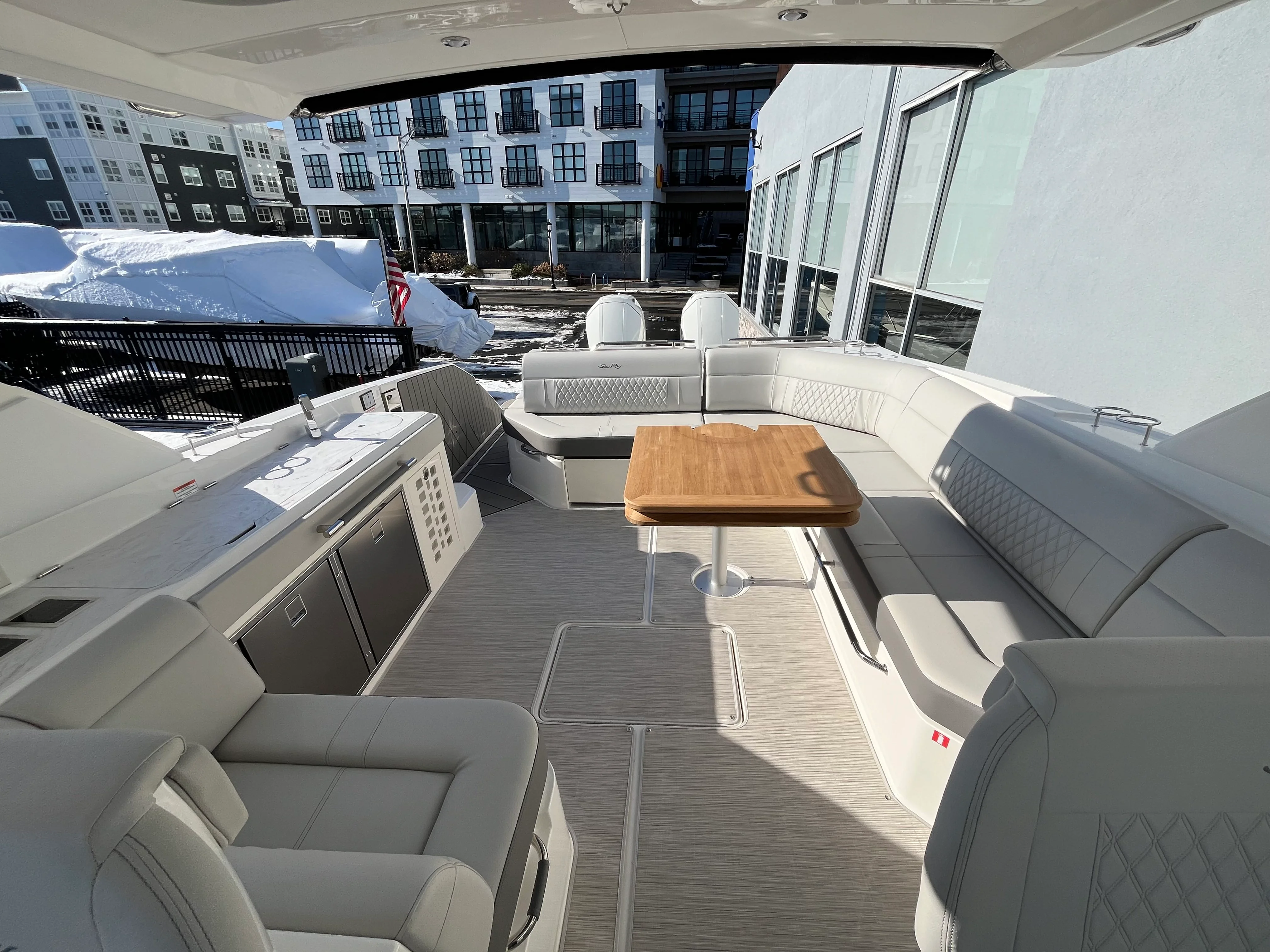 2026 Sea Ray SLX 400 Outboard Image Thumbnail #13