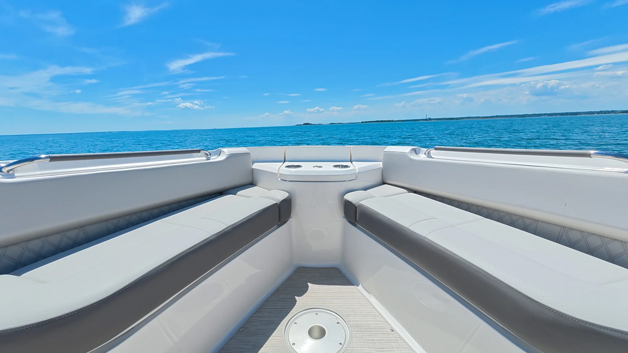 2026 Sea Ray SLX 400 Outboard Image Thumbnail #65