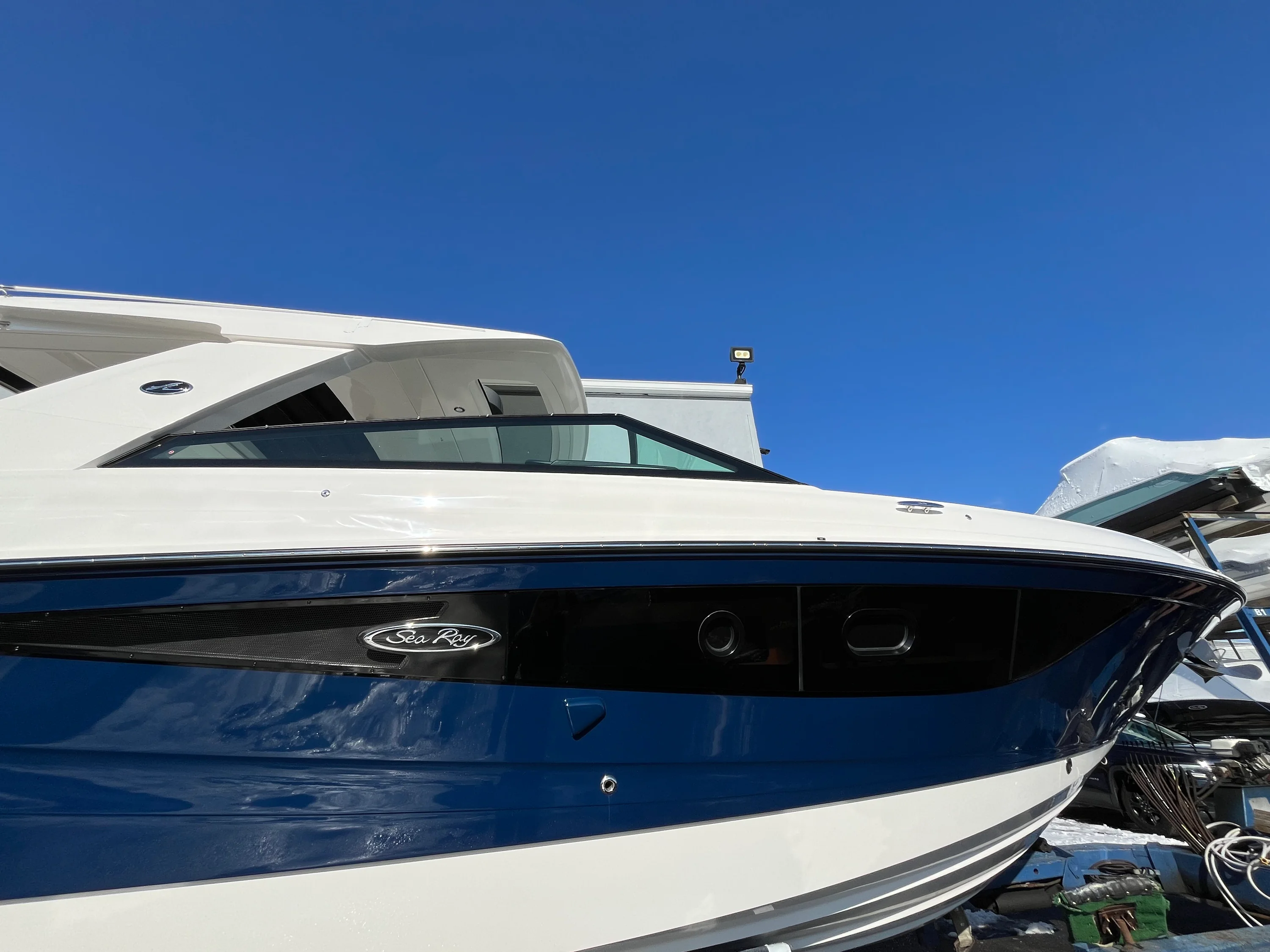 2026 Sea Ray SLX 400 Outboard Image Thumbnail #1