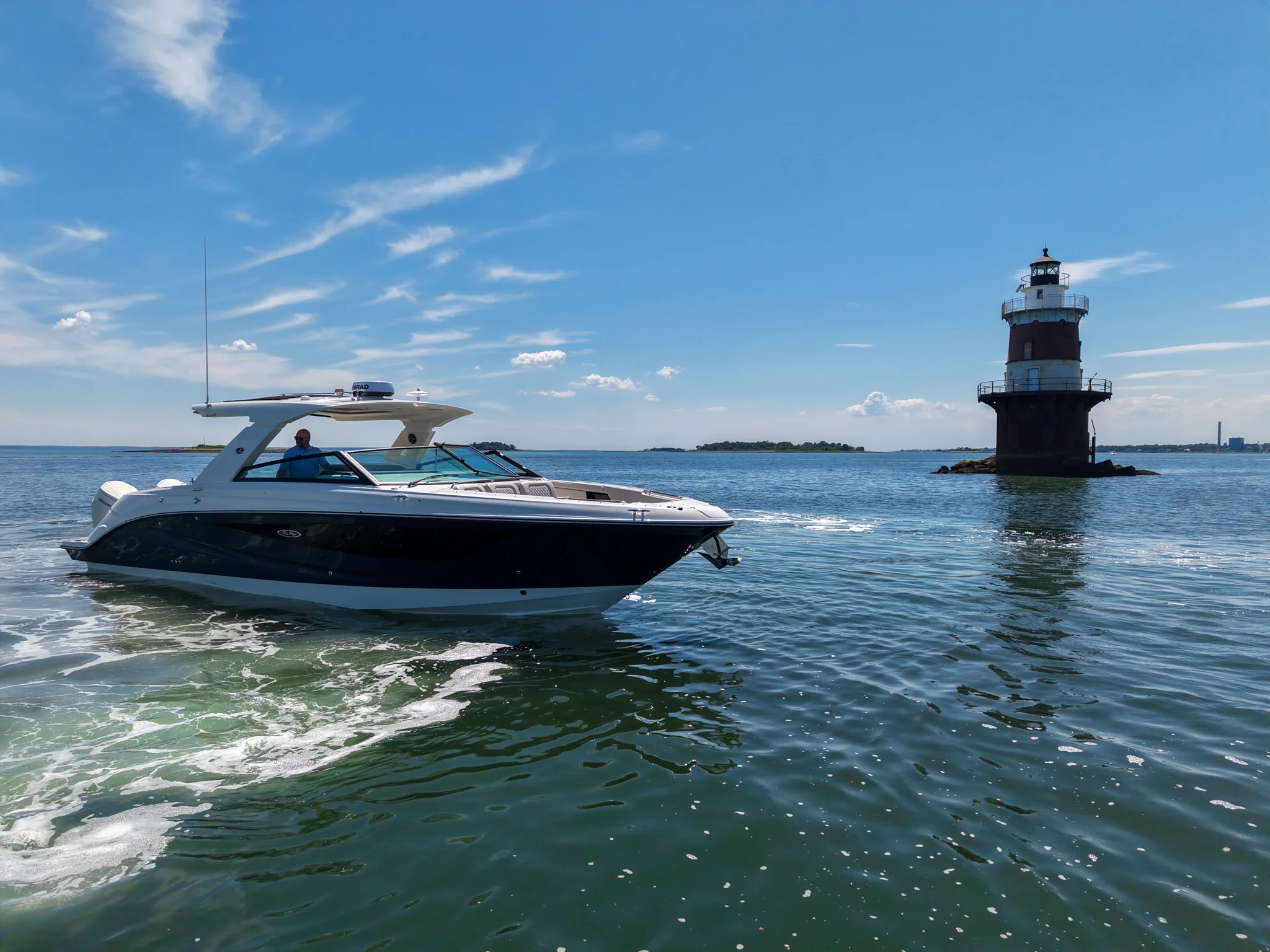 2026 Sea Ray SLX 400 Outboard Image Thumbnail #1