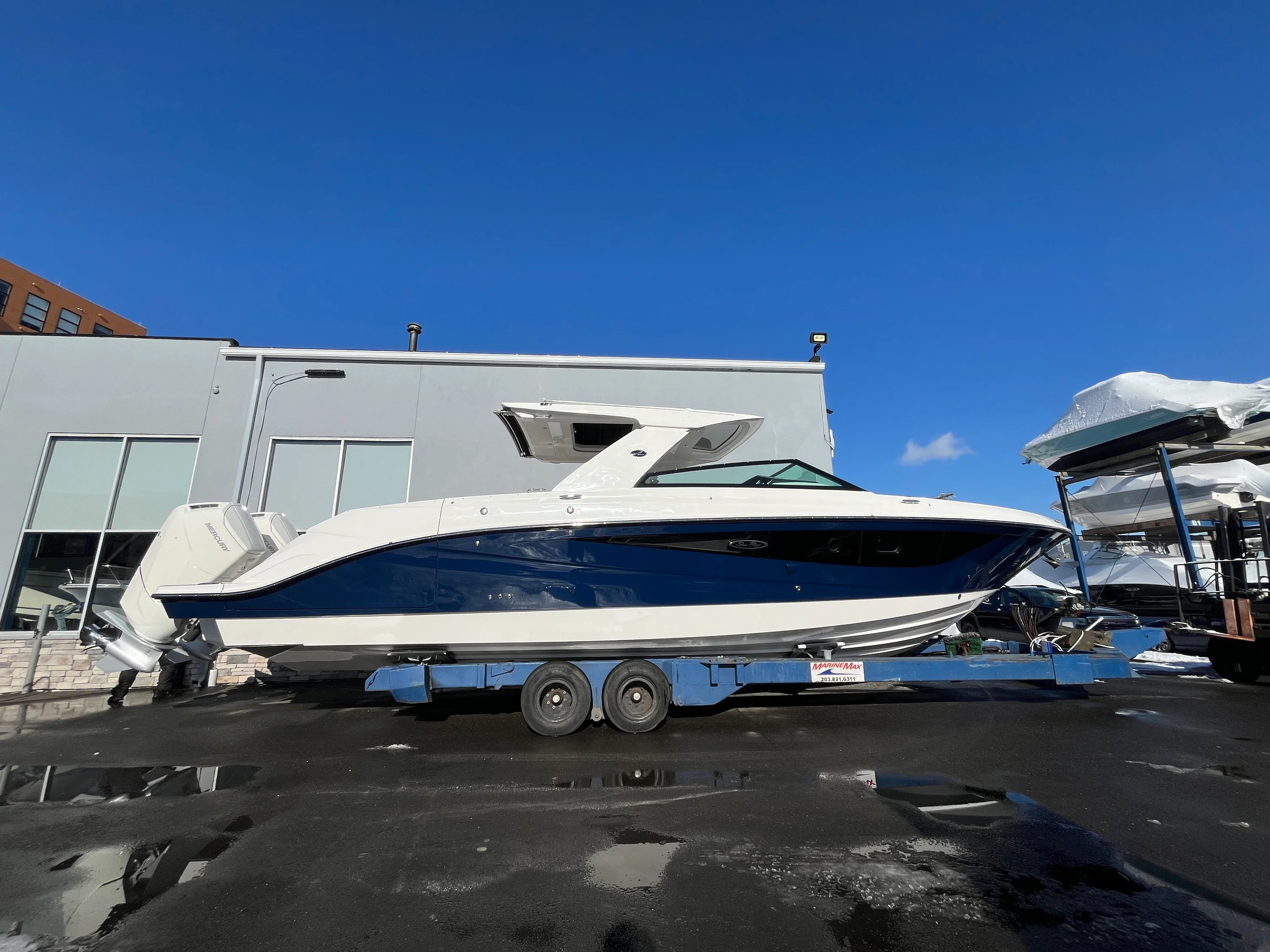 2026 Sea Ray SLX 400 Outboard Image Thumbnail #0