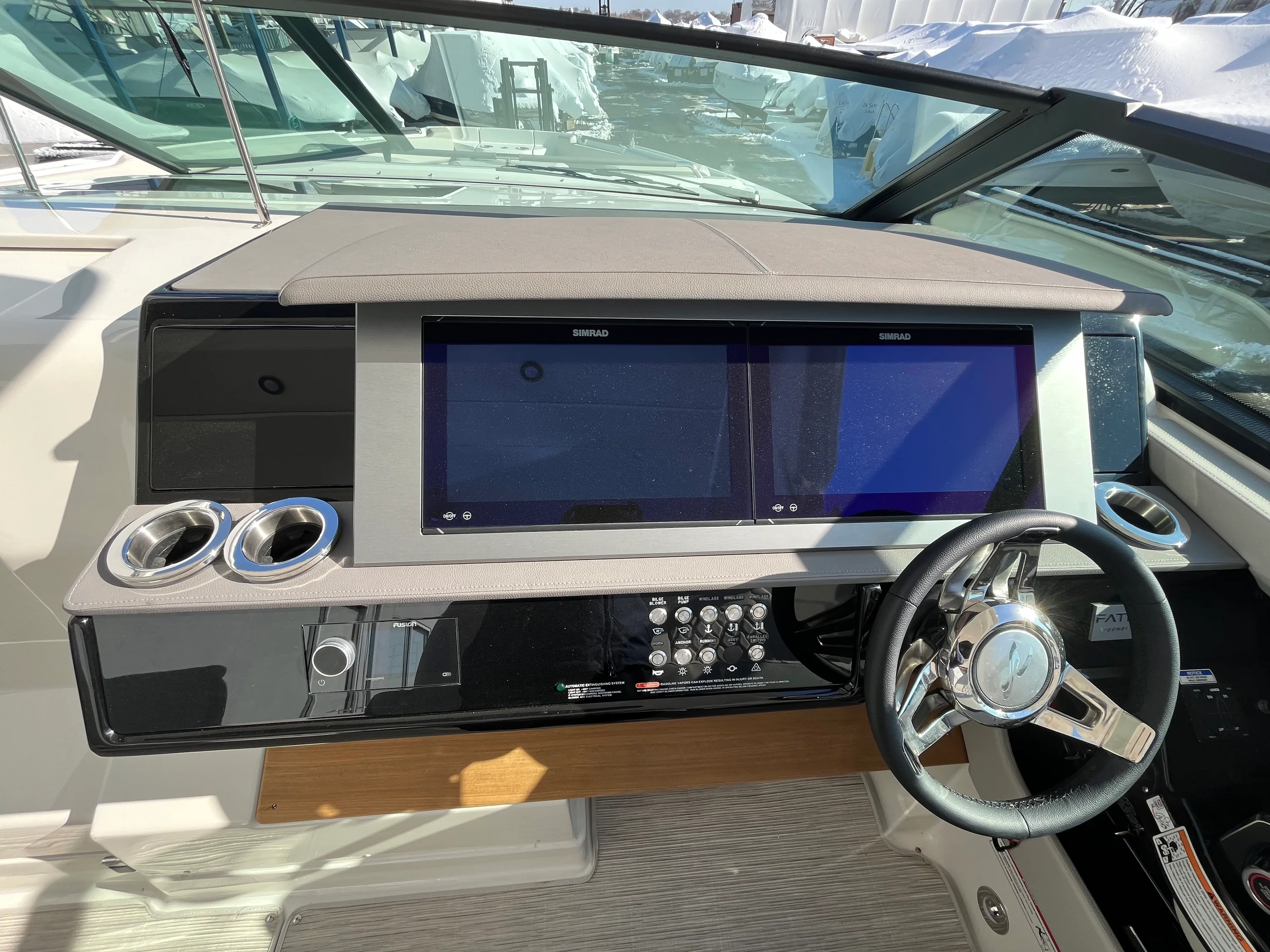 2026 Sea Ray SLX 400 Outboard Image Thumbnail #19