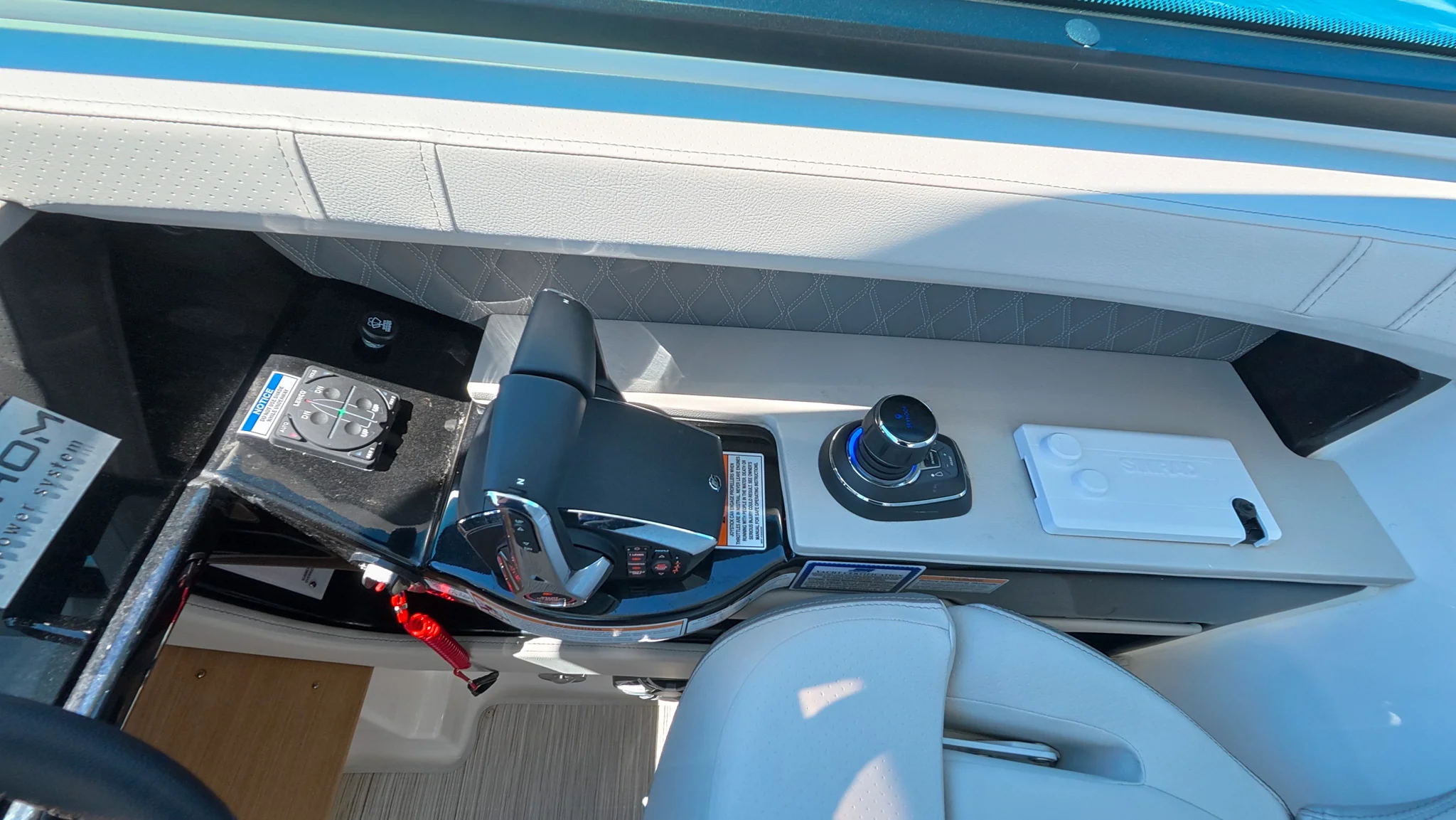 2026 Sea Ray SLX 400 Outboard Image Thumbnail #59