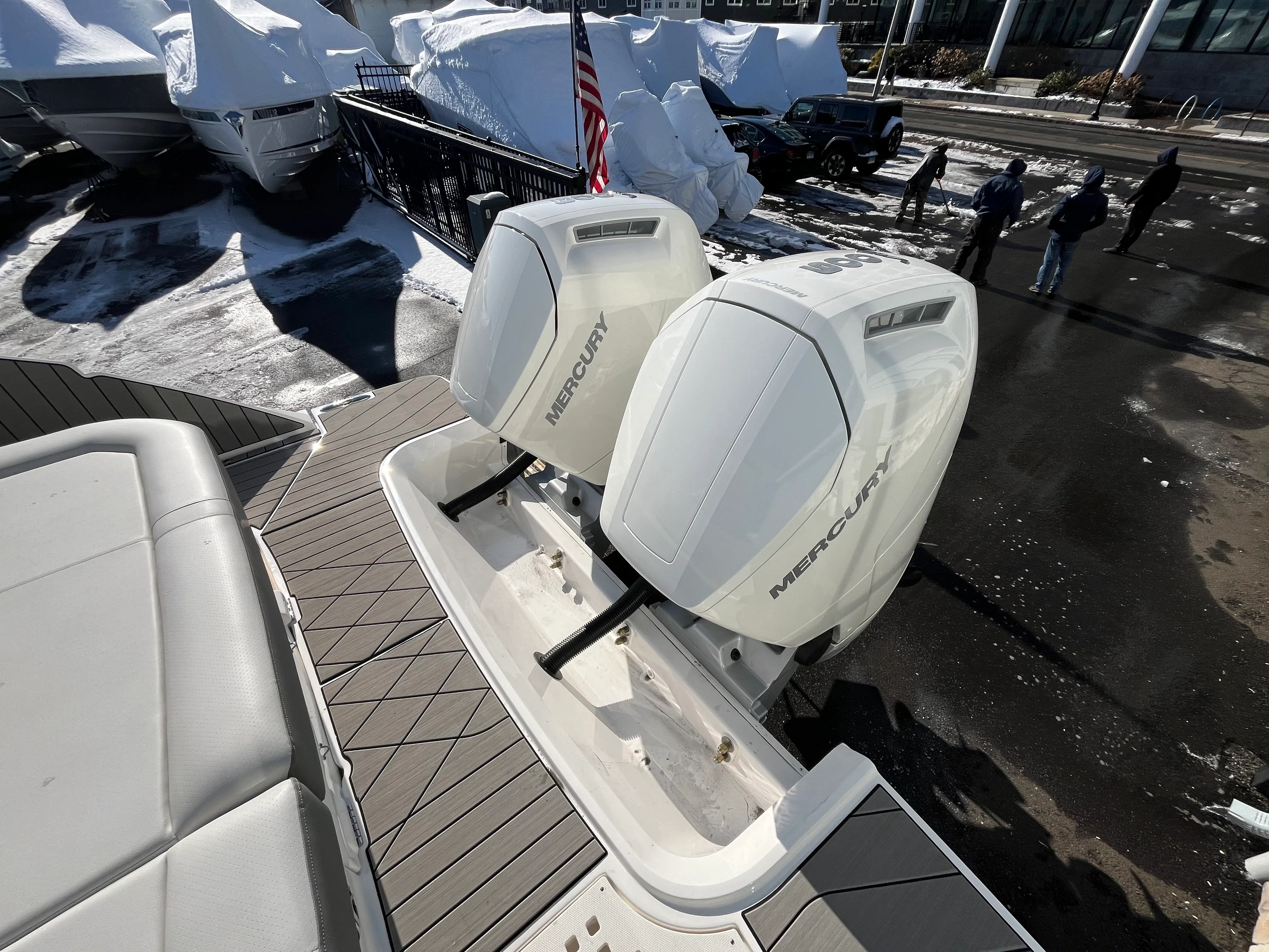 2026 Sea Ray SLX 400 Outboard Image Thumbnail #6