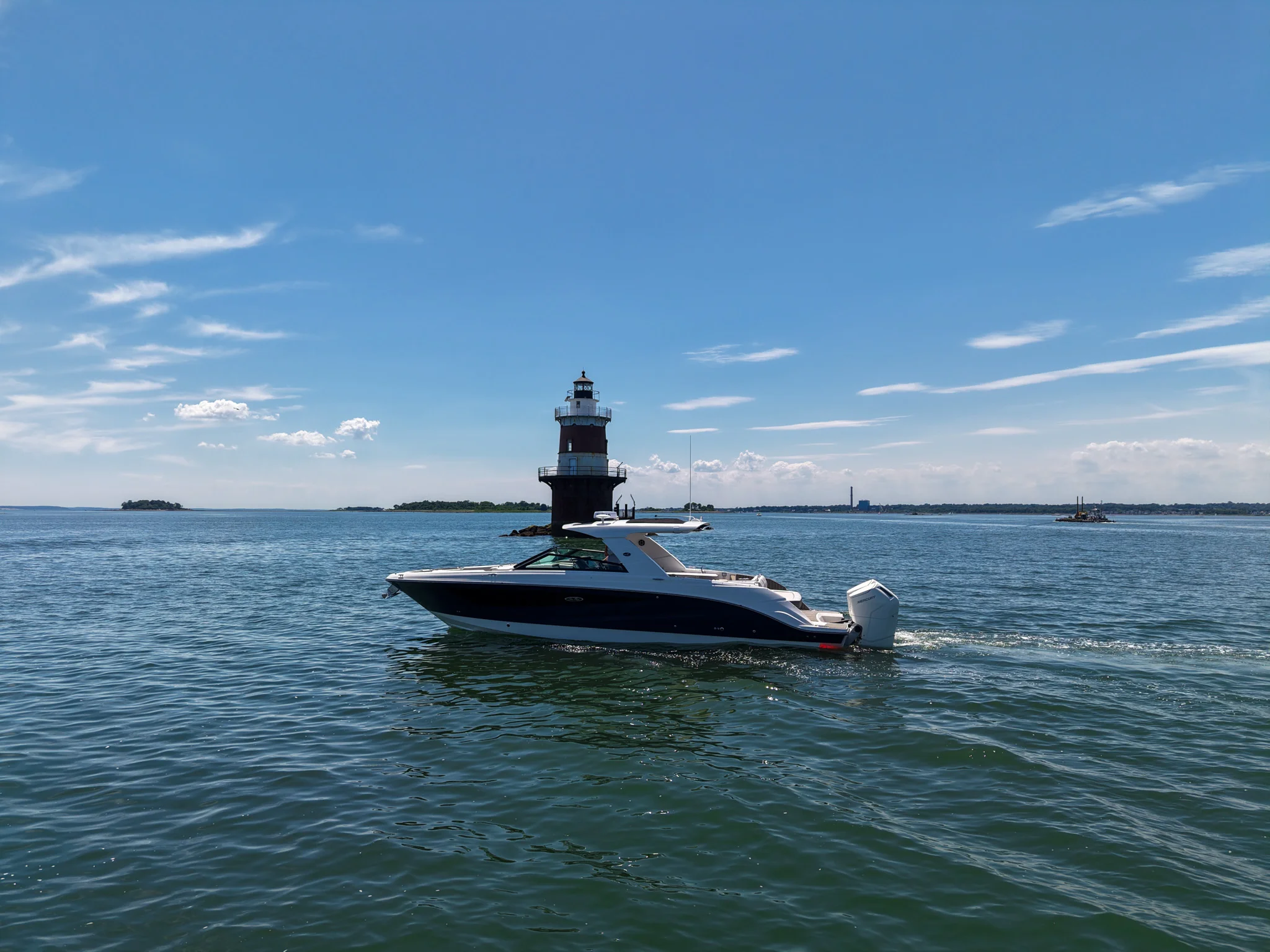 2026 Sea Ray SLX 400 Outboard Image Thumbnail #16