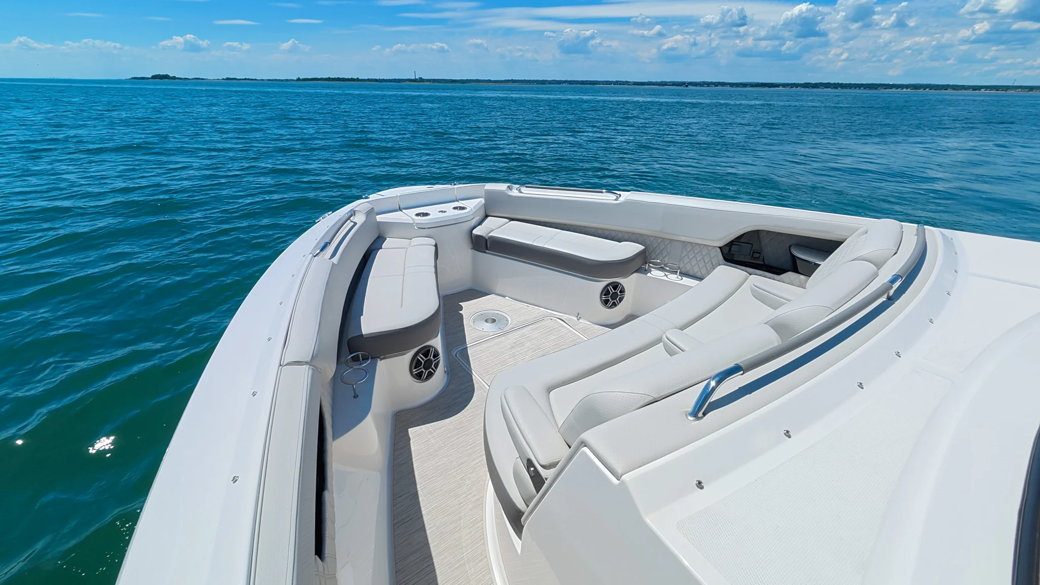 2026 Sea Ray SLX 400 Outboard Image Thumbnail #73