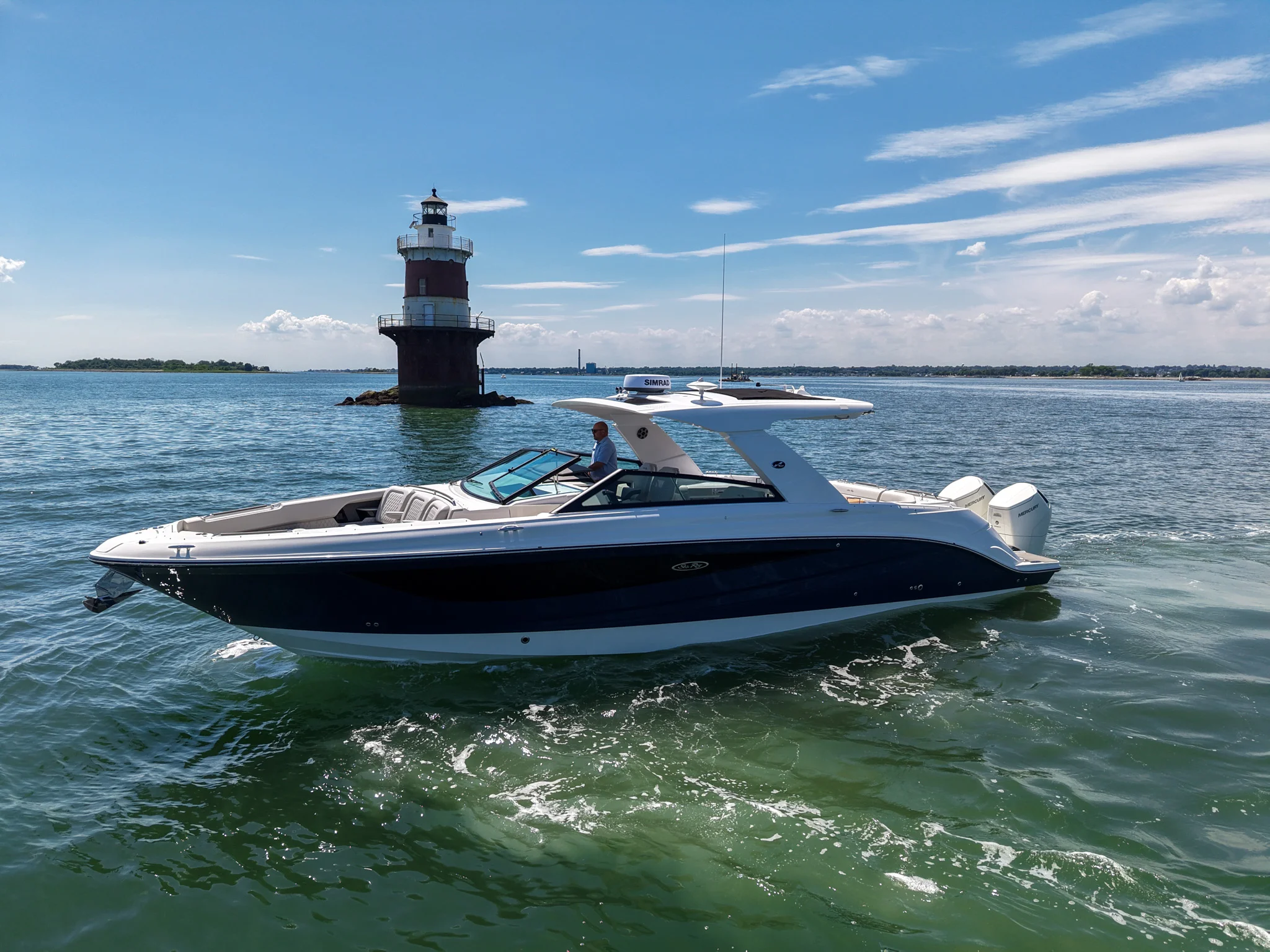 2026 Sea Ray SLX 400 Outboard Image Thumbnail #8