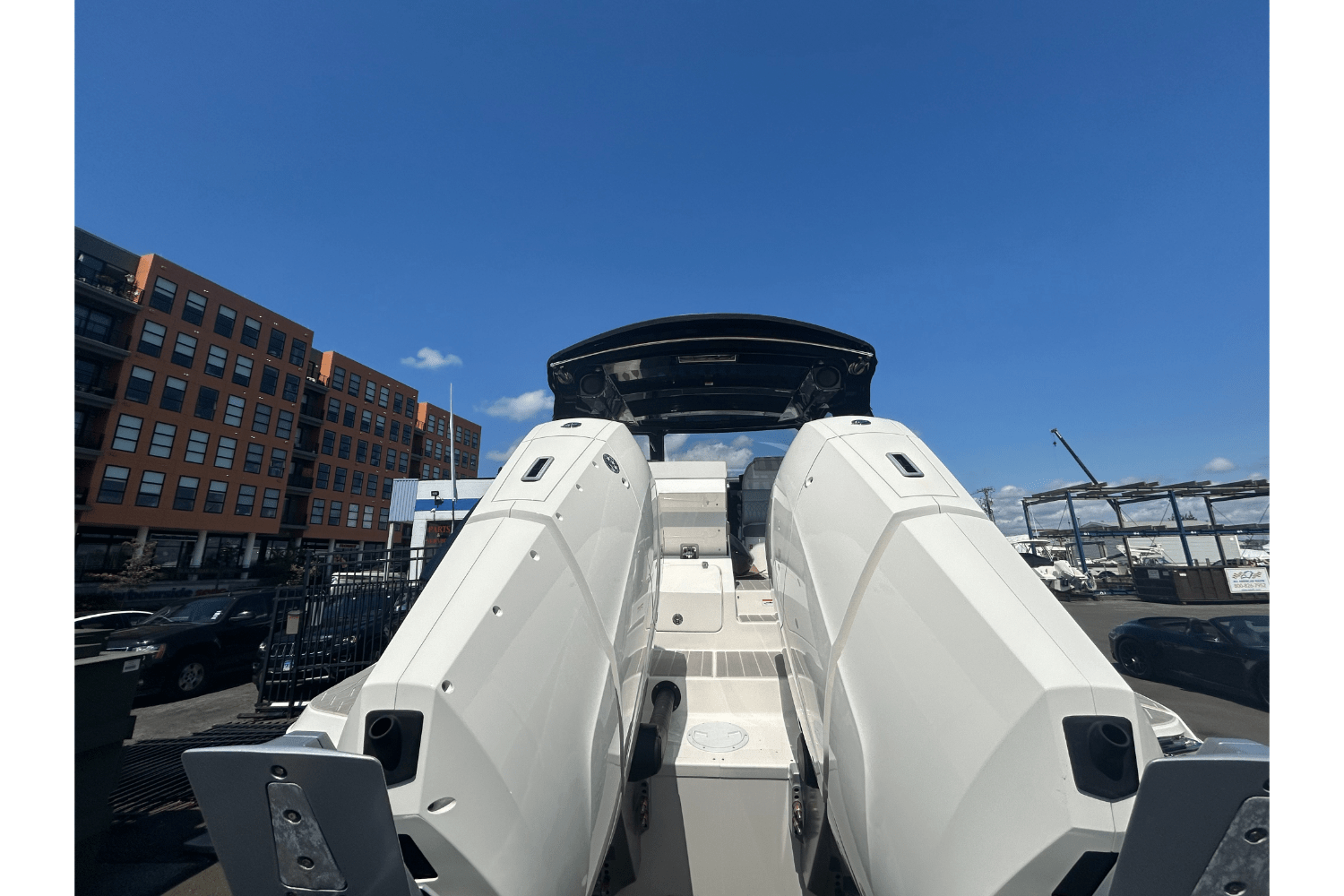 2026 Sea Ray Sundancer 370 Outboard Image Thumbnail #3