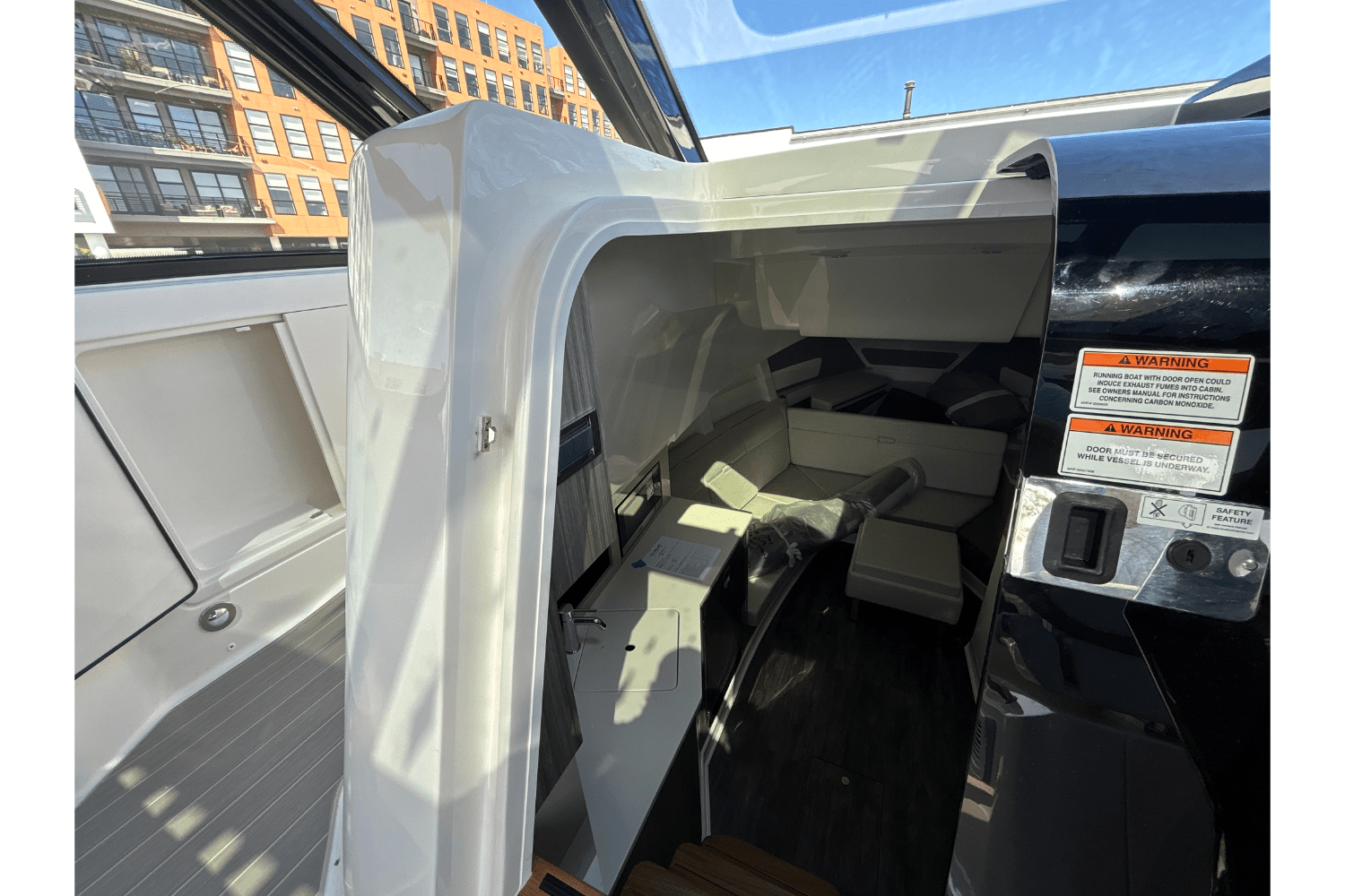 2026 Sea Ray Sundancer 370 Outboard Image Thumbnail #21