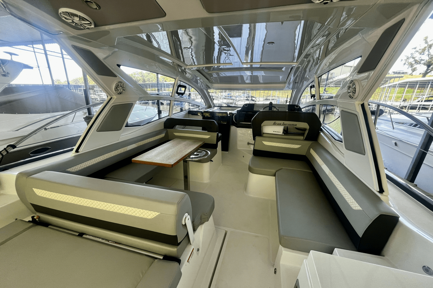 2023 Beneteau GT 36 Image Thumbnail #16