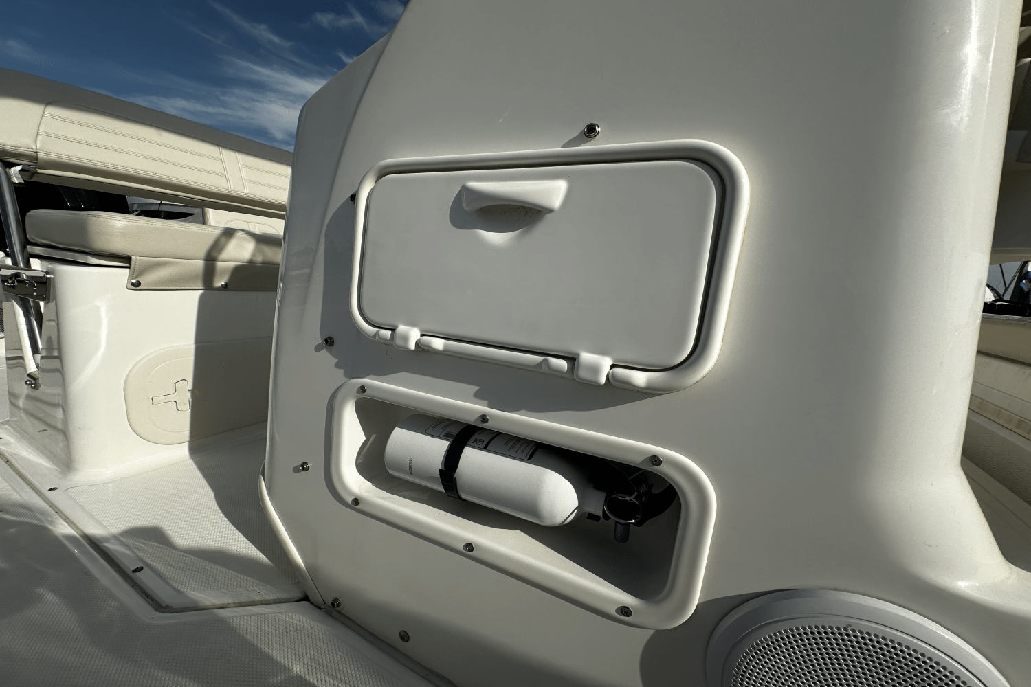 2020 Boston Whaler 170 MONTAUK Image Thumbnail #14