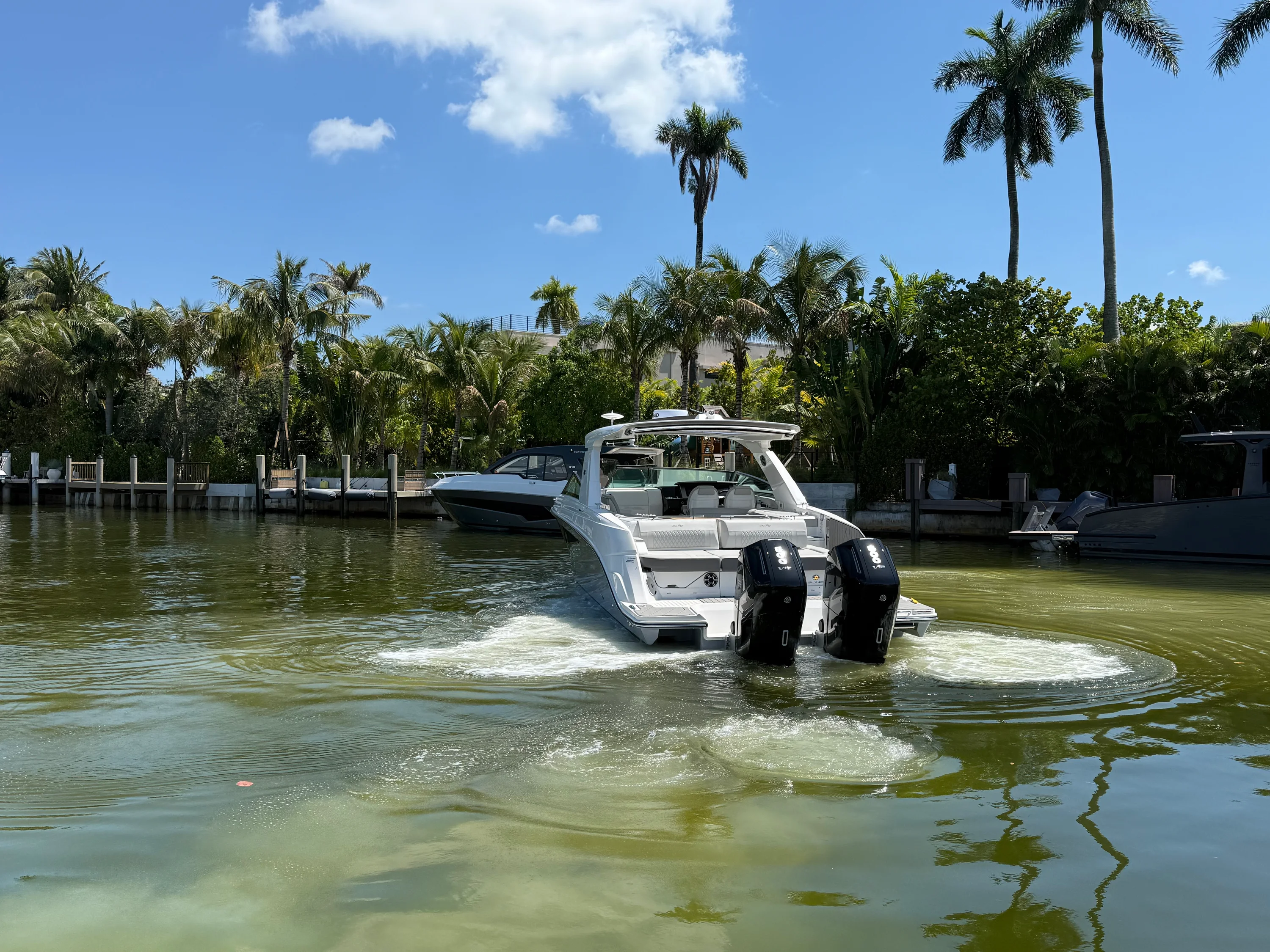 2026 Sea Ray SLX 400 Outboard Image Thumbnail #25