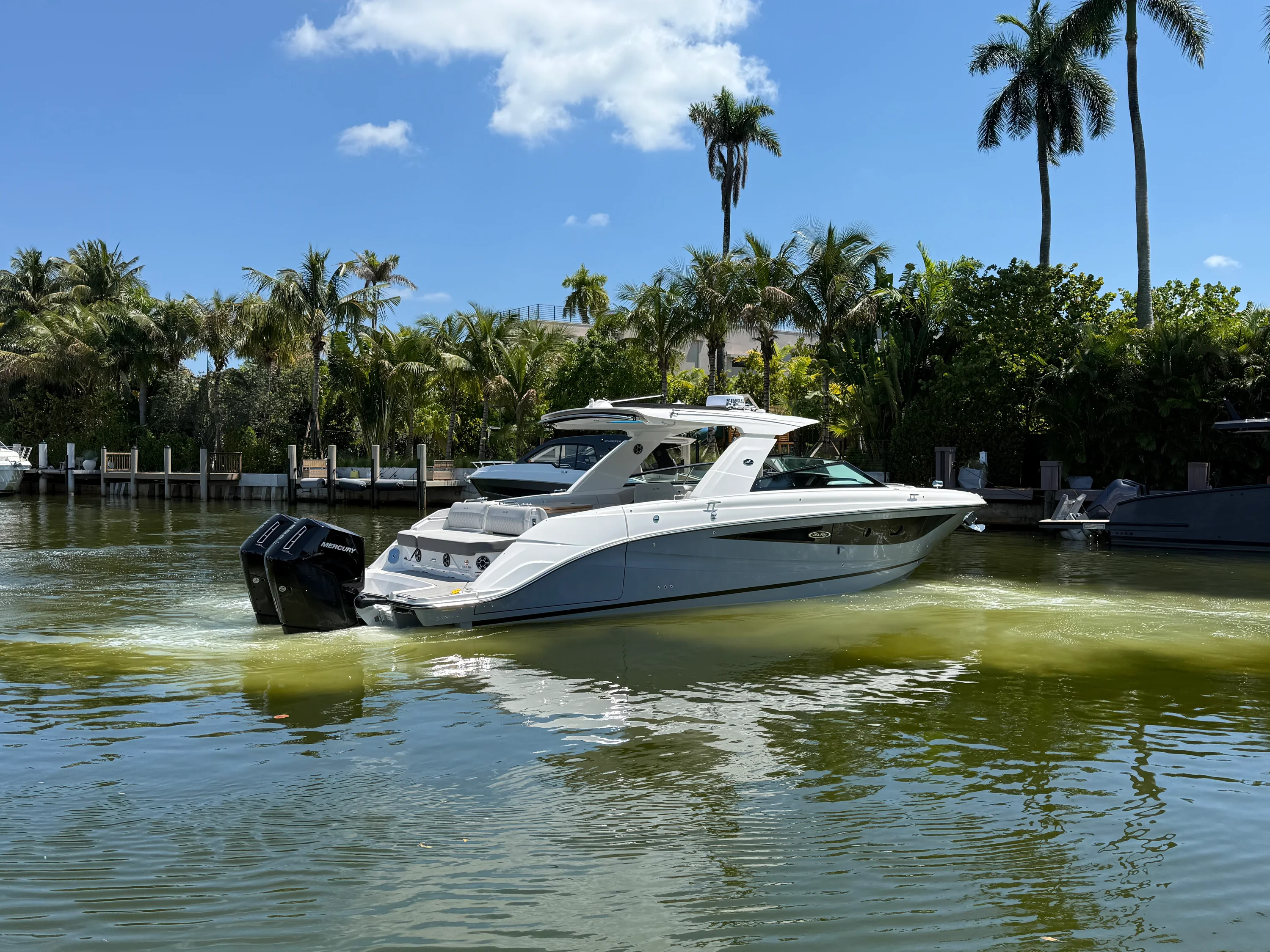 2026 Sea Ray SLX 400 Outboard Image Thumbnail #10