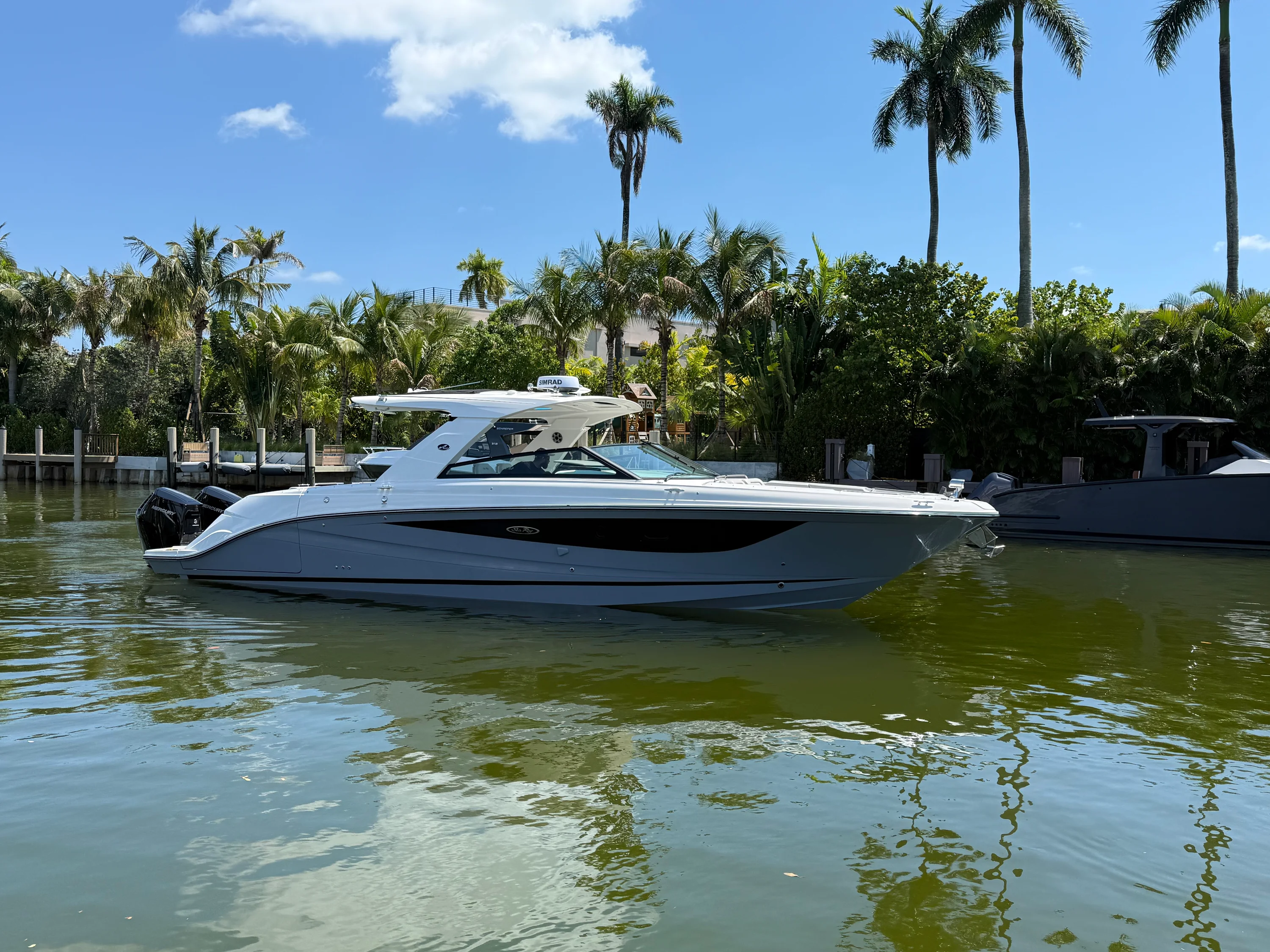 2026 Sea Ray SLX 400 Outboard Image Thumbnail #0