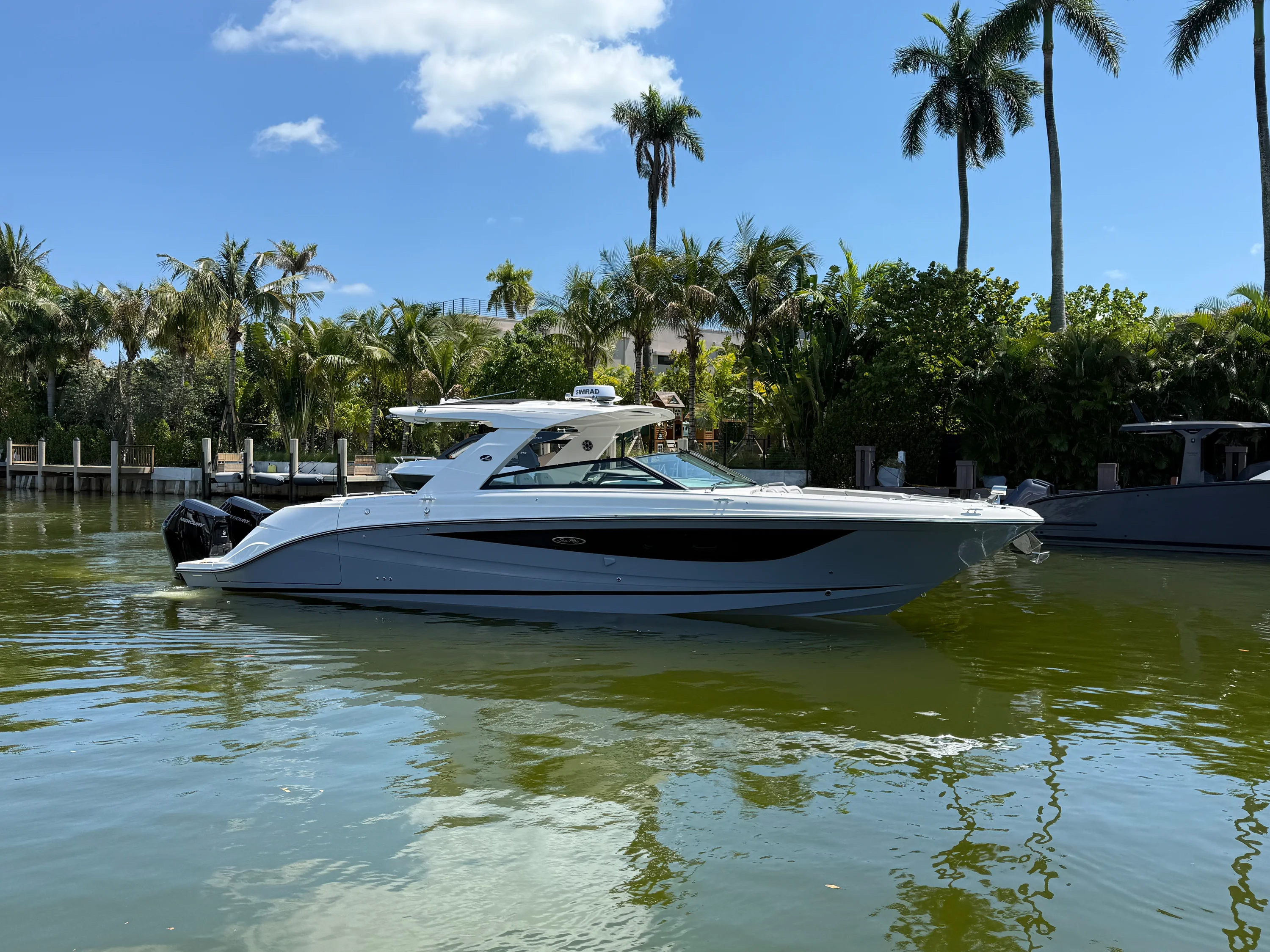 2026 Sea Ray SLX 400 Outboard Image Thumbnail #1