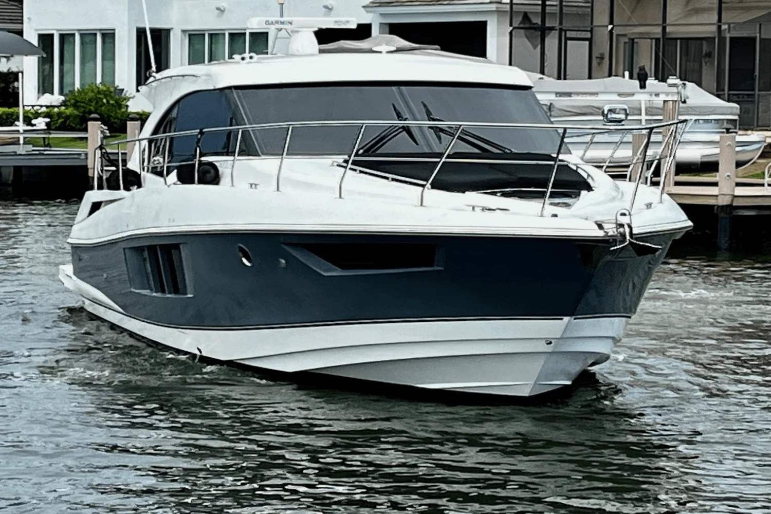 2017 Cruisers Yachts 45 CANTIUS Image Thumbnail #4