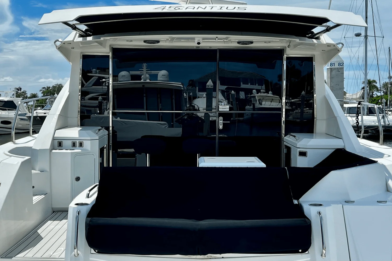 2017 Cruisers Yachts 45 CANTIUS Image Thumbnail #37