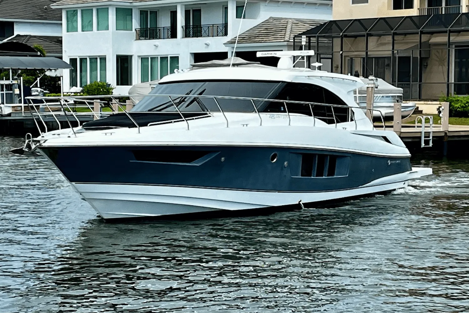 2017 Cruisers Yachts 45 CANTIUS Image Thumbnail #2