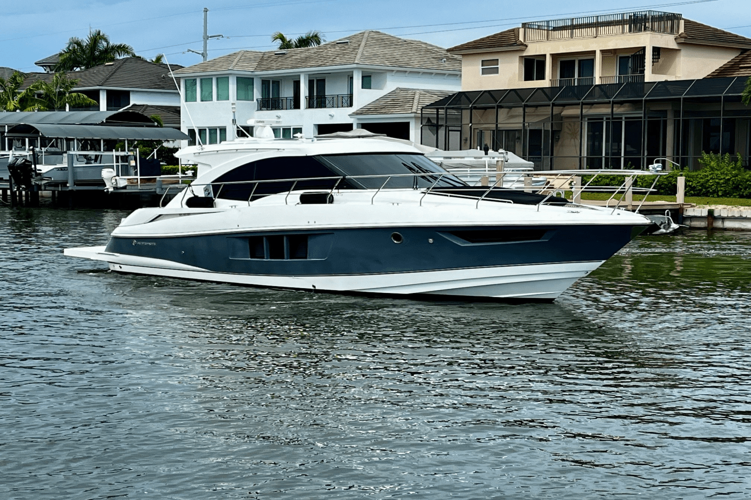 2017 Cruisers Yachts 45 CANTIUS Image Thumbnail #6