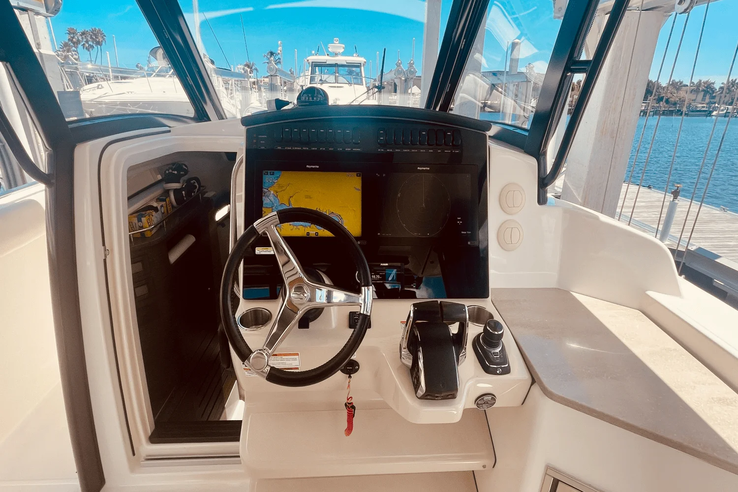 2023 Boston Whaler 350 REALM Image Thumbnail #26