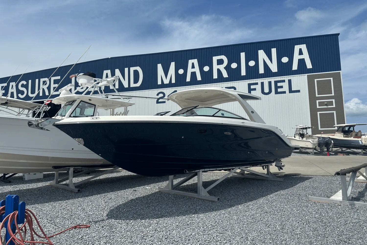 2021 Sea Ray 310 SLX Image Thumbnail #0