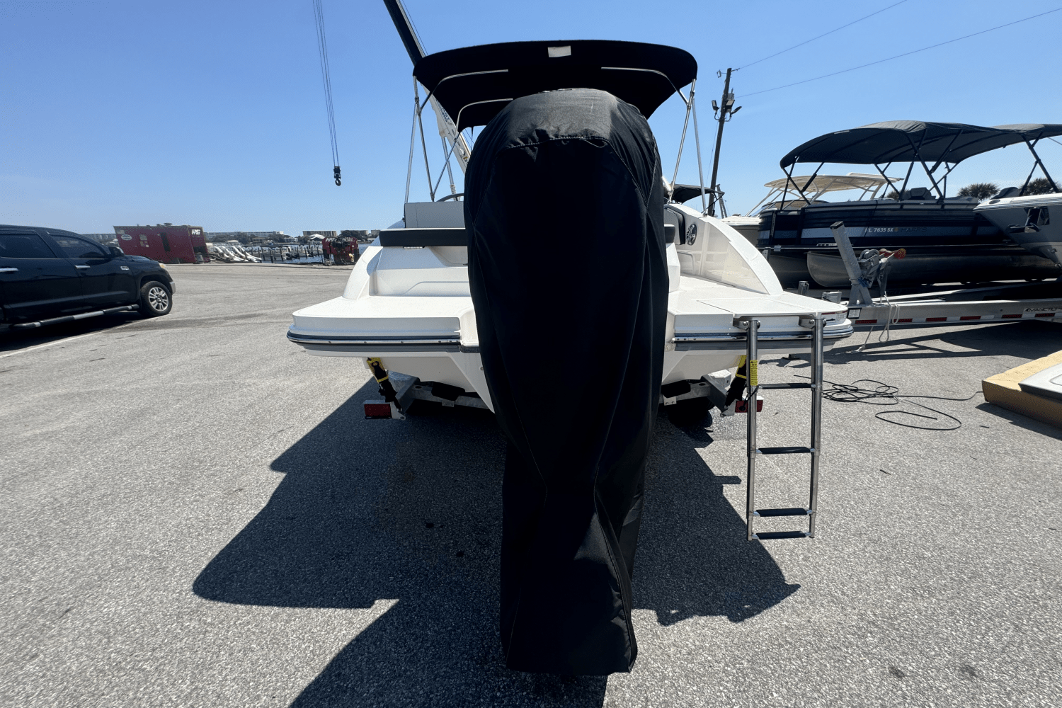 2024 Sea Ray 210 SPX OB Image Thumbnail #6