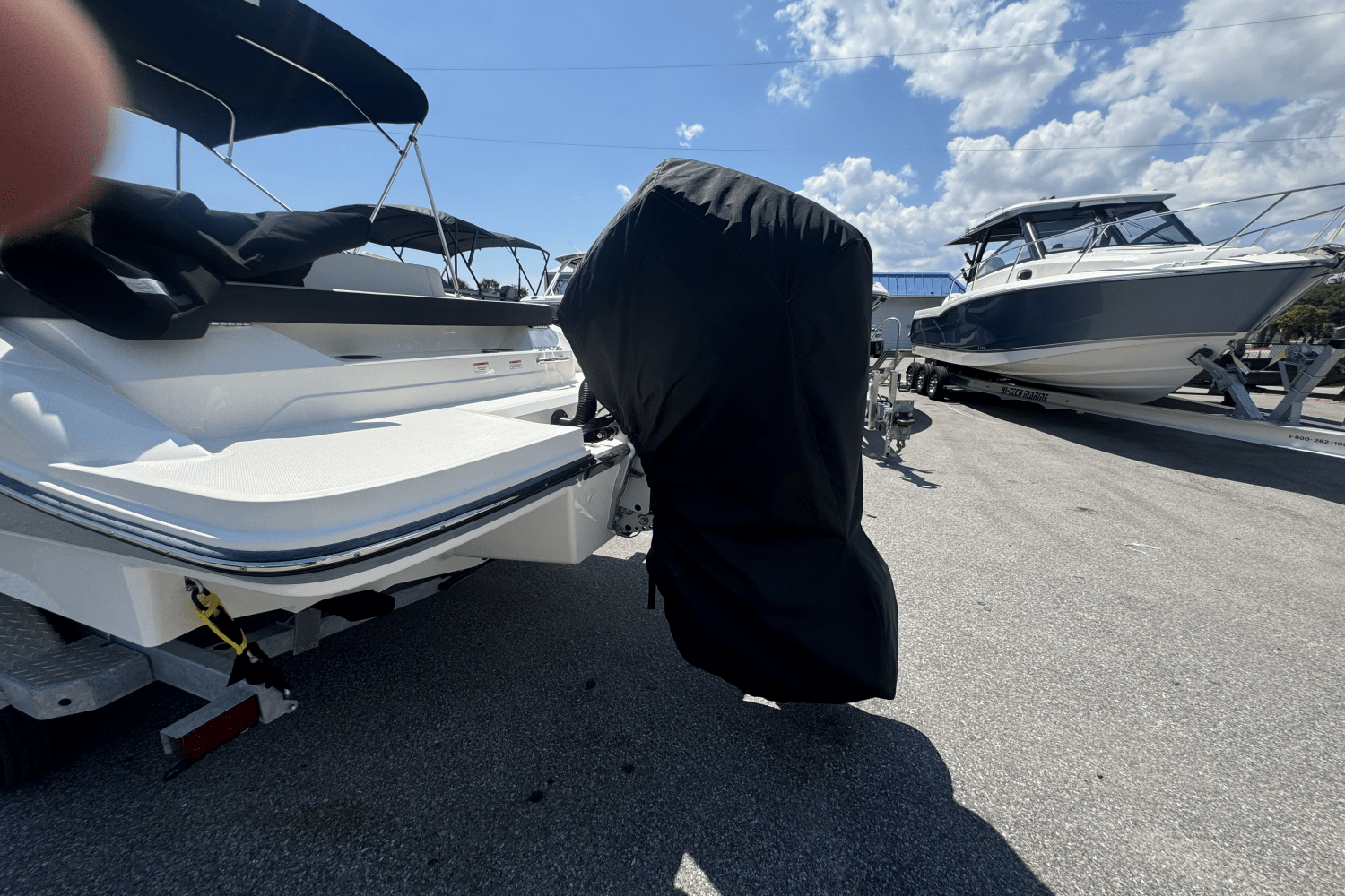 2024 Sea Ray 210 SPX OB Image Thumbnail #7