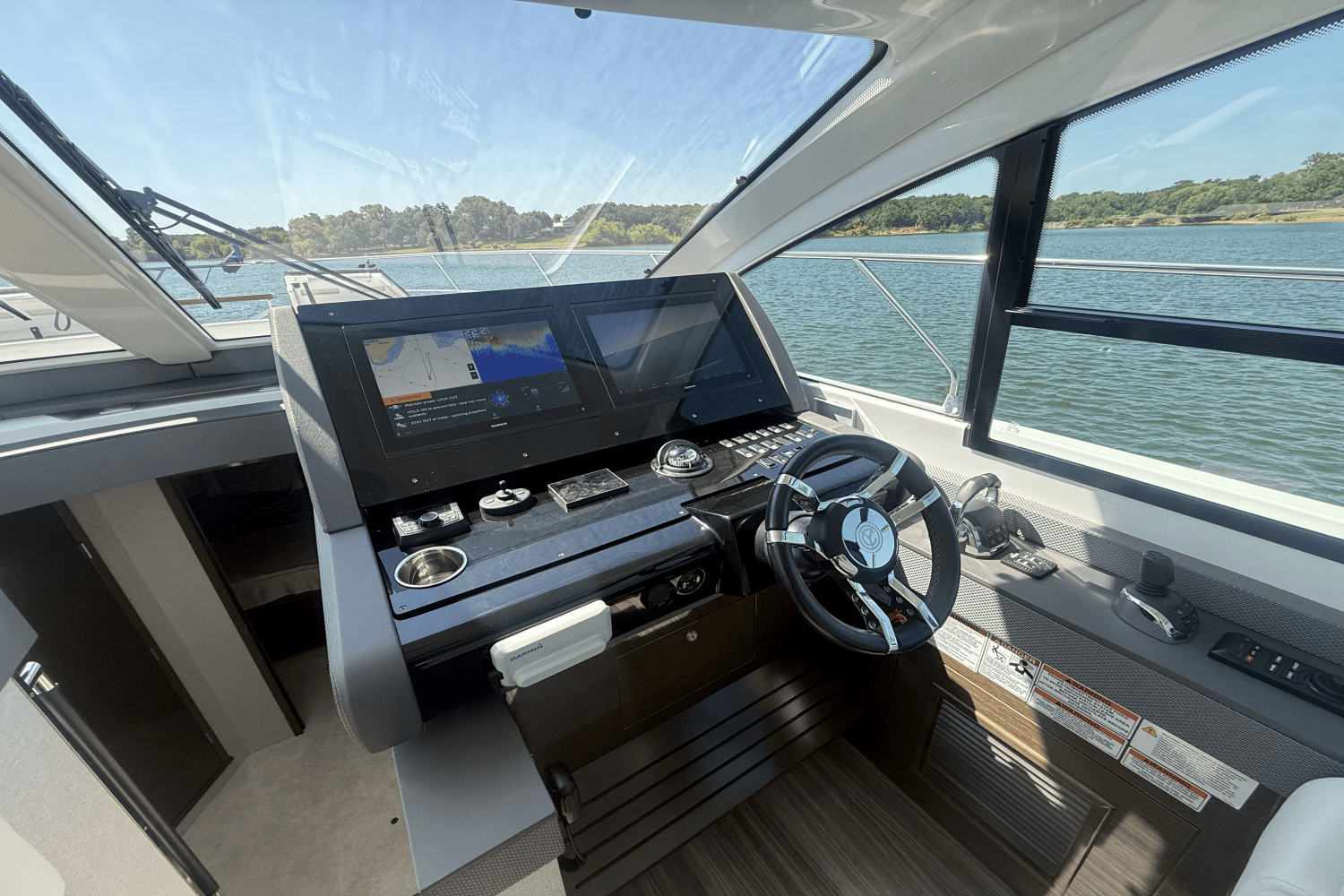 2020 Cruisers Yachts 50 CANTIUS Image Thumbnail #43