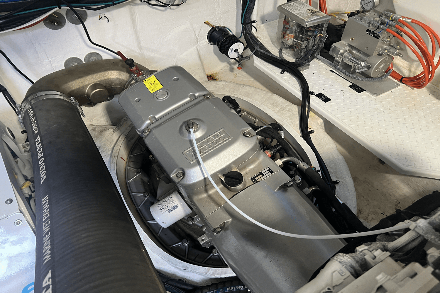 2020 Cruisers Yachts 50 CANTIUS Image Thumbnail #86