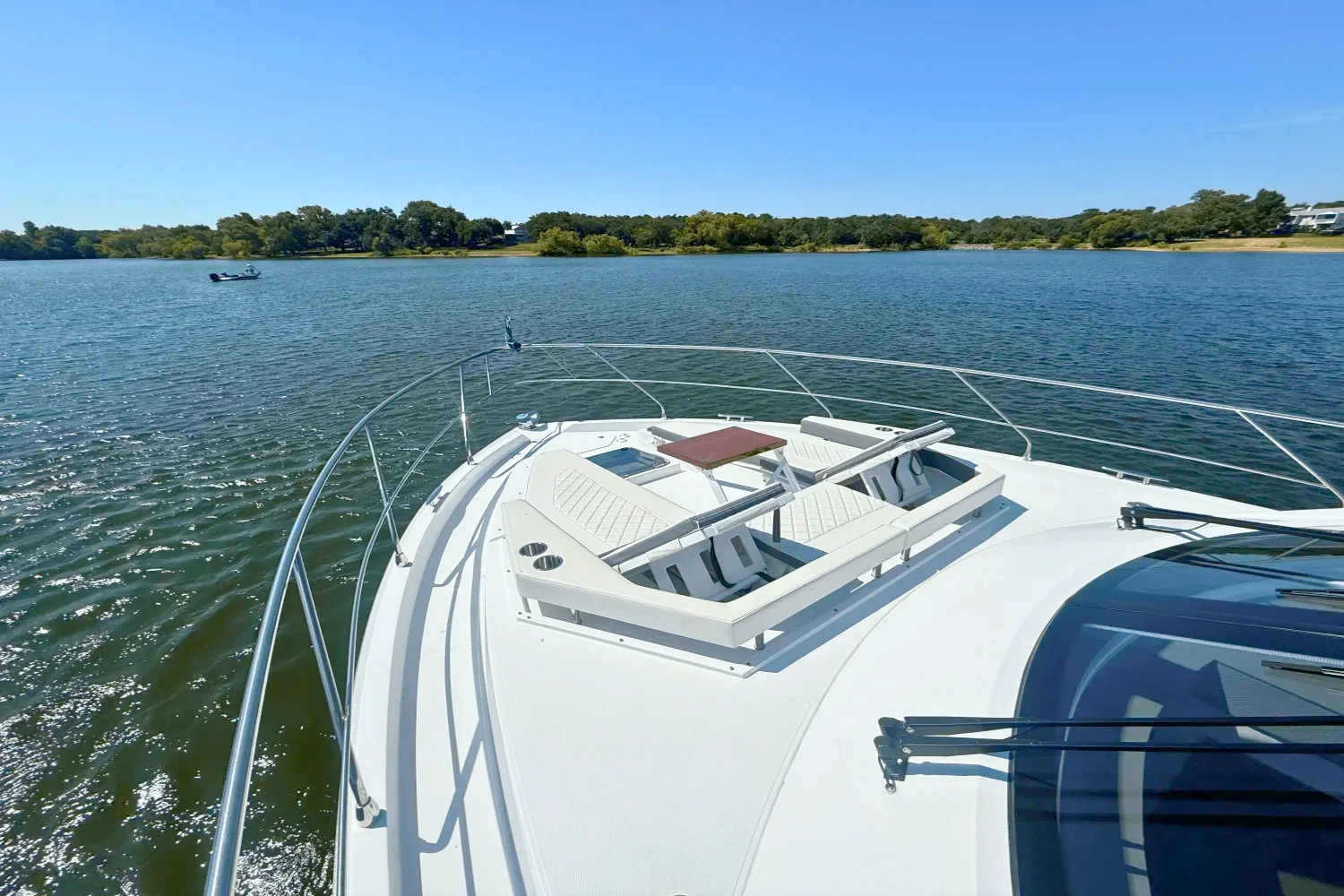 2020 Cruisers Yachts 50 CANTIUS Image Thumbnail #27