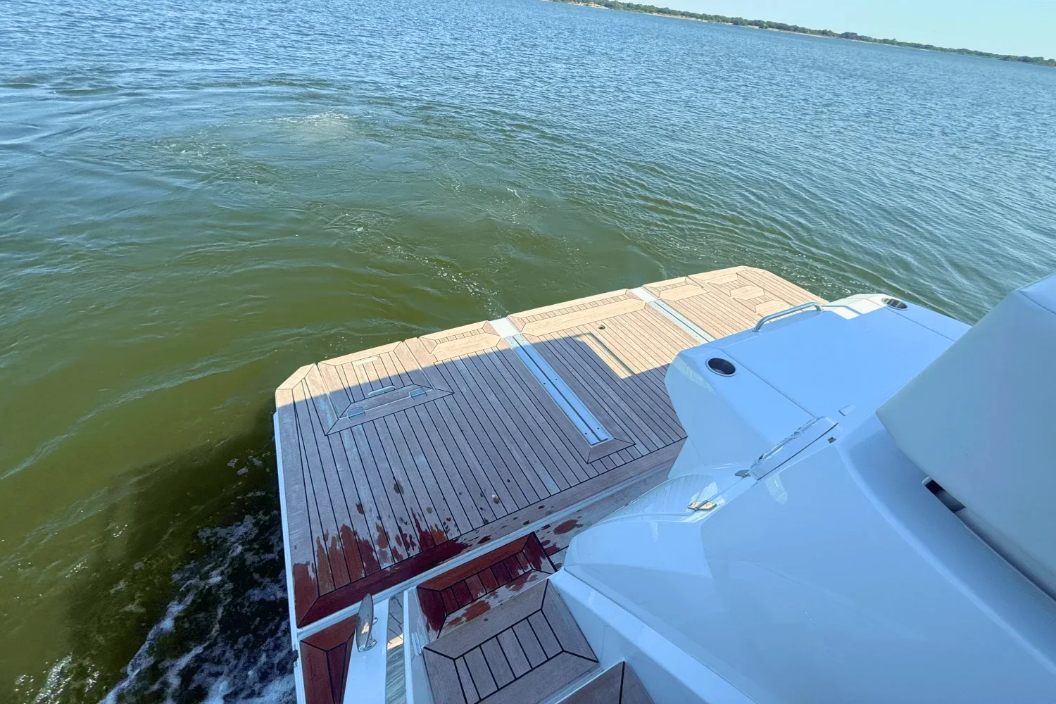 2020 Cruisers Yachts 50 CANTIUS Image Thumbnail #12