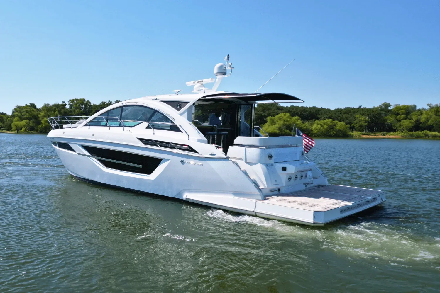 2020 Cruisers Yachts 50 CANTIUS Image Thumbnail #3