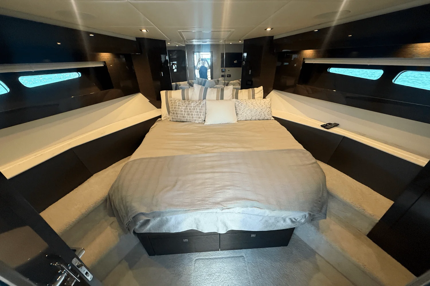 2020 Cruisers Yachts 50 CANTIUS Image Thumbnail #53