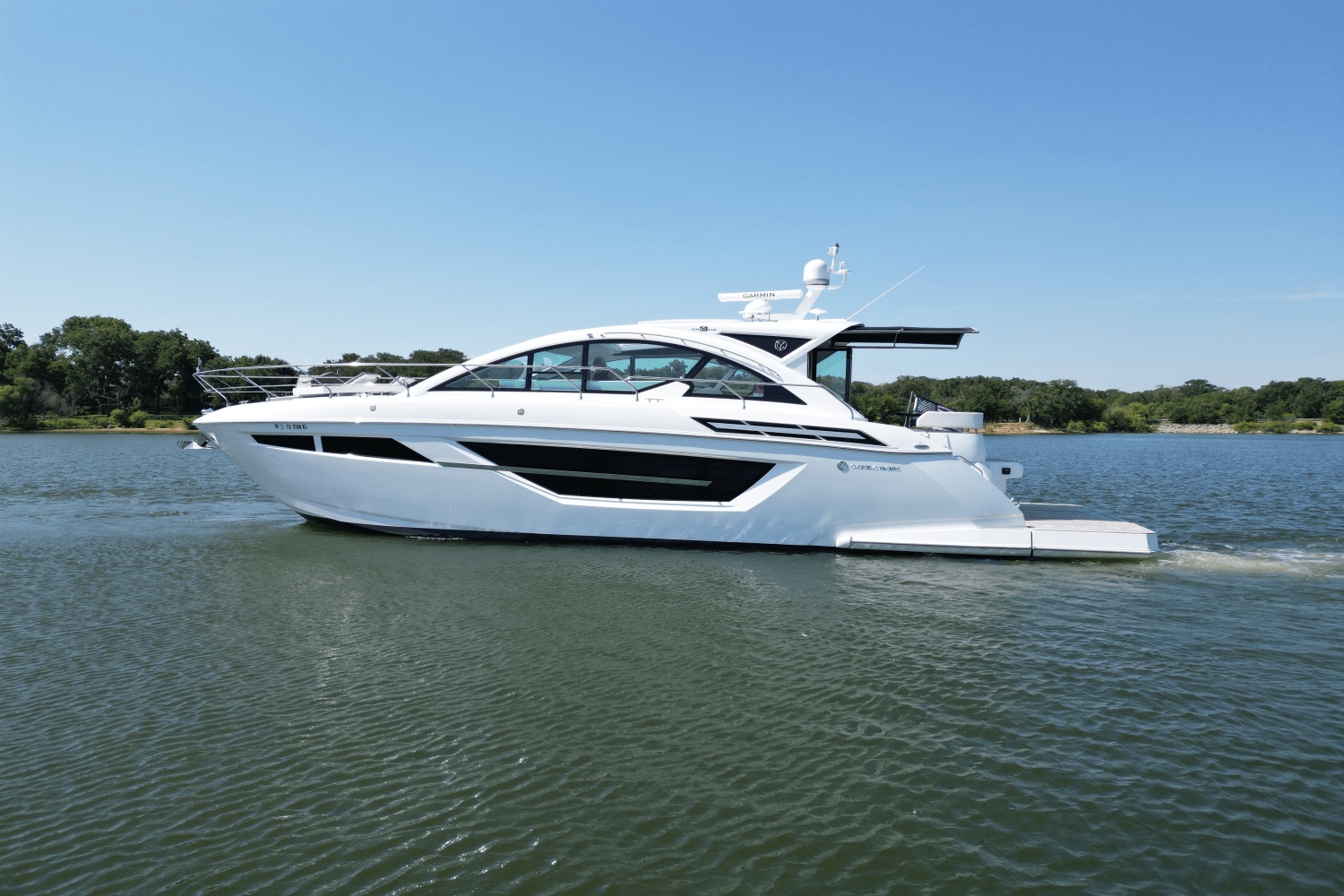 2020 Cruisers Yachts 50 CANTIUS Image Thumbnail #2