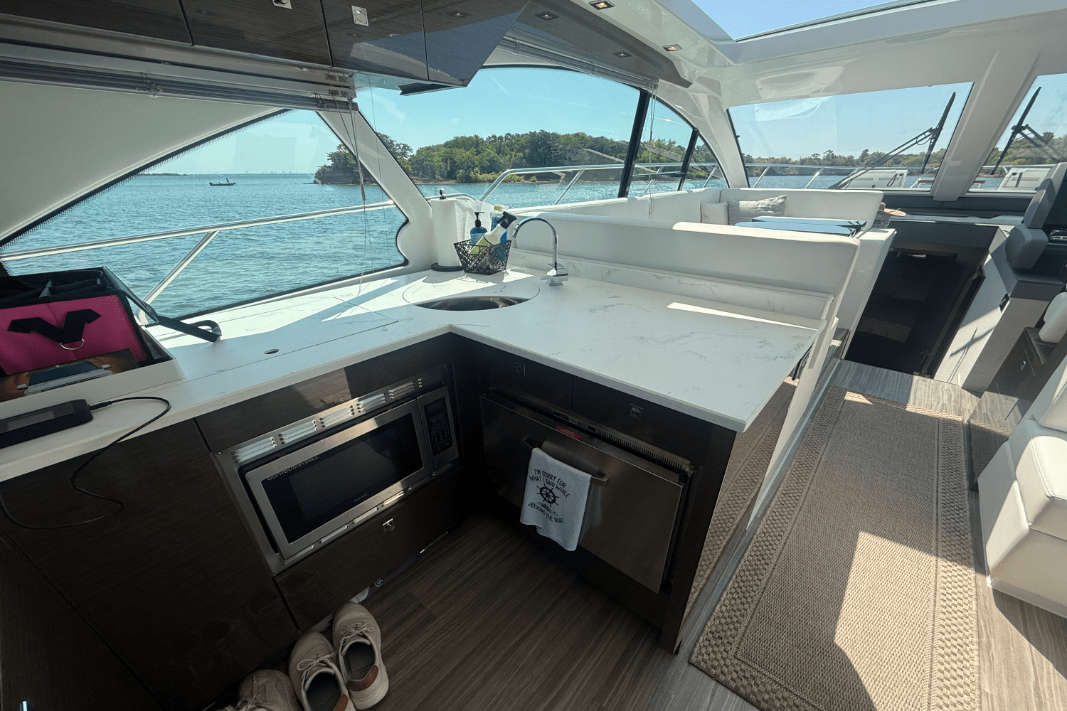 2020 Cruisers Yachts 50 CANTIUS Image Thumbnail #32