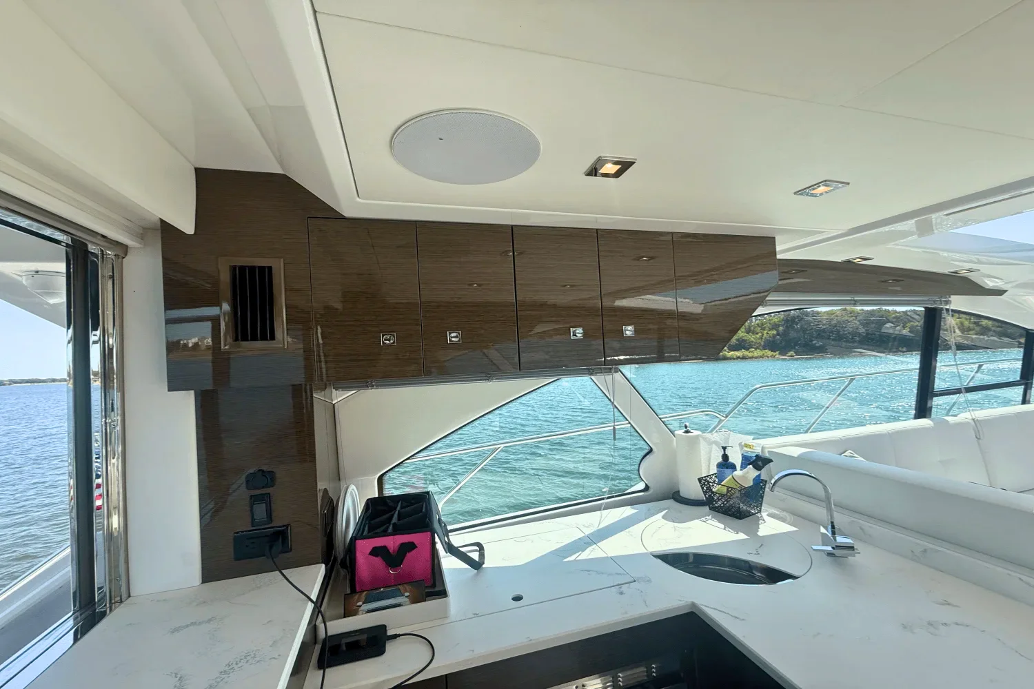 2020 Cruisers Yachts 50 CANTIUS Image Thumbnail #33